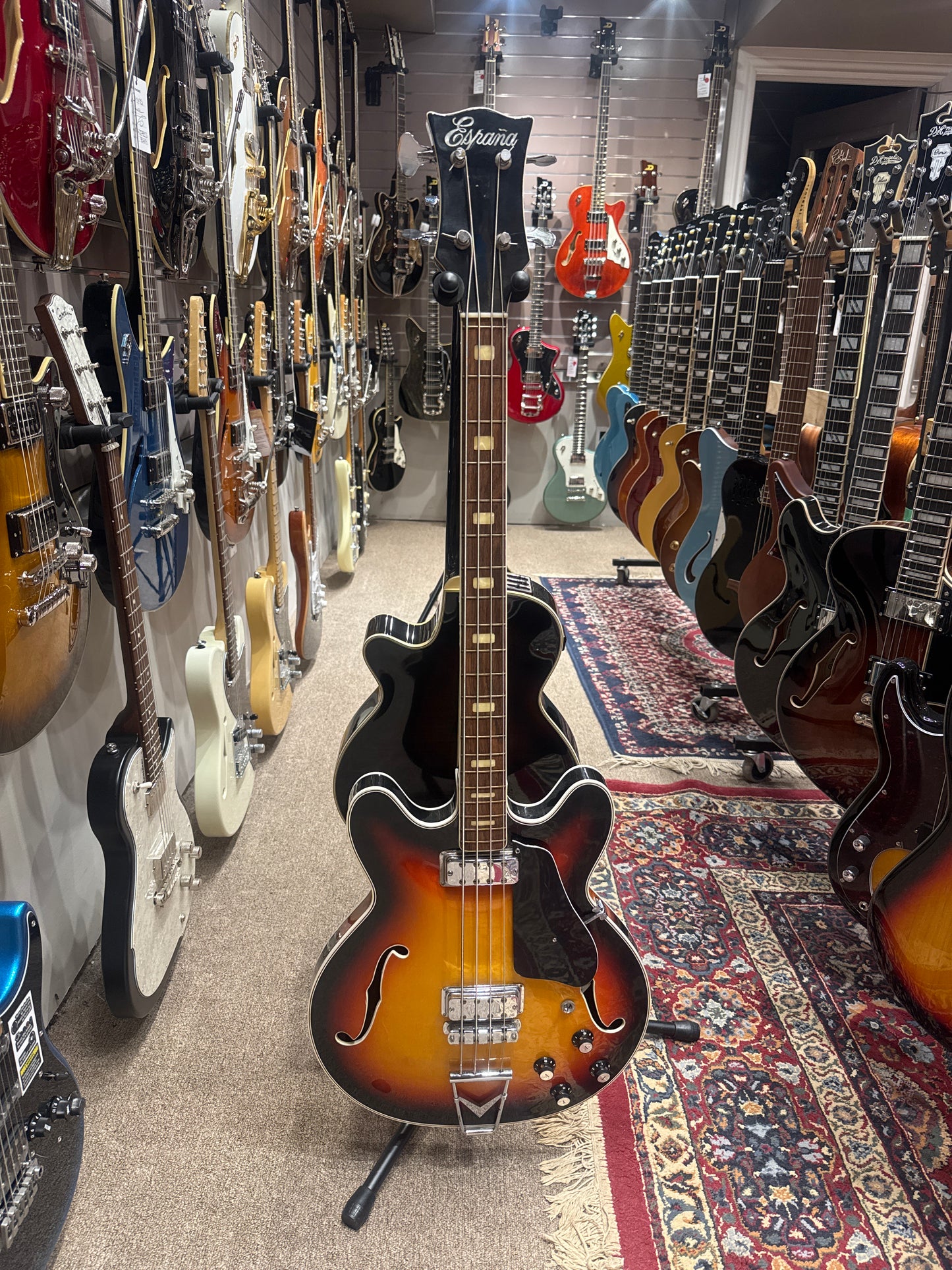 Espana Short Scale Semi Hollow Bass - Good