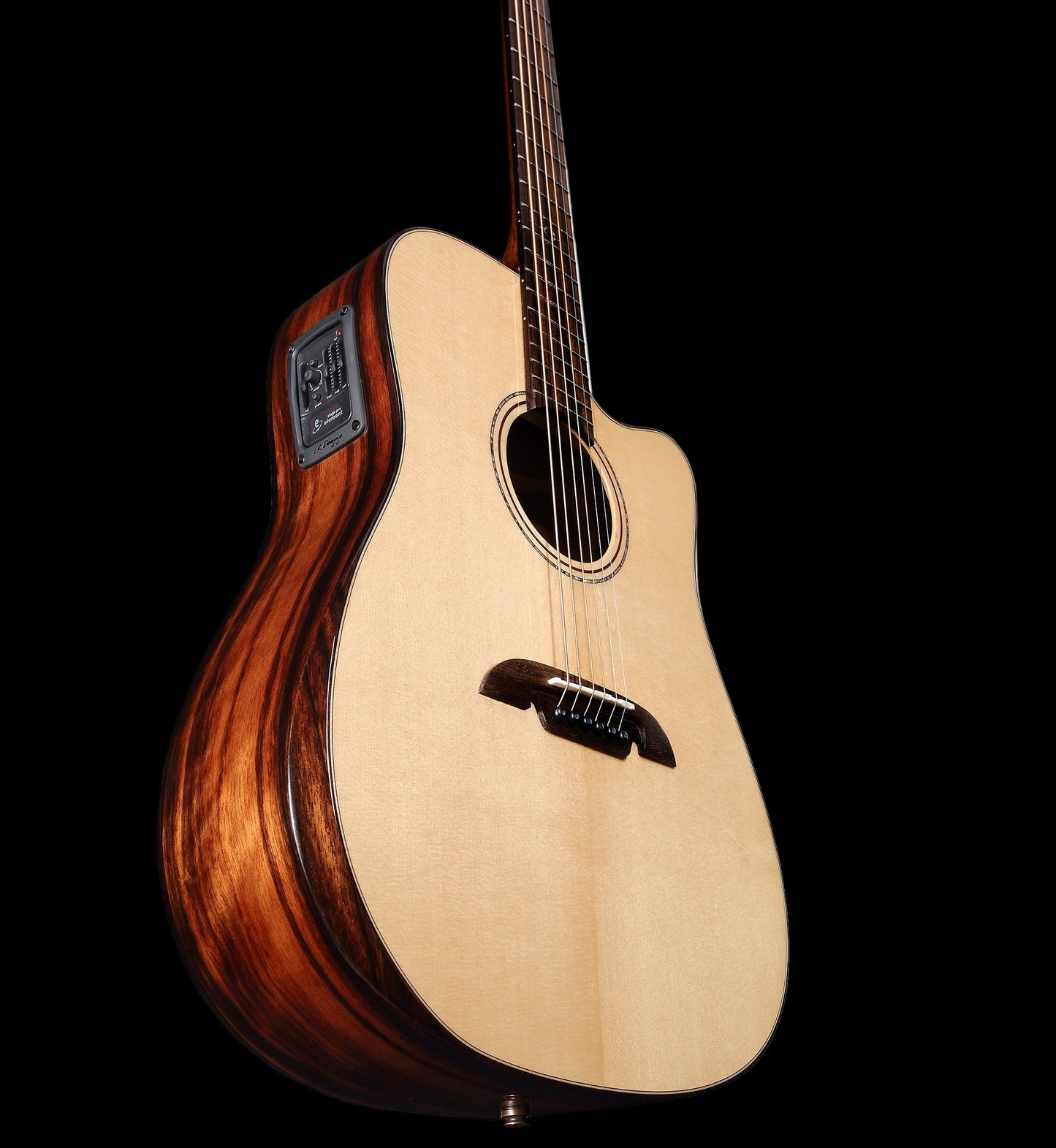 Alvarez - ADE90CEAR - Artist Elite Acoustic-Electric Guitar
