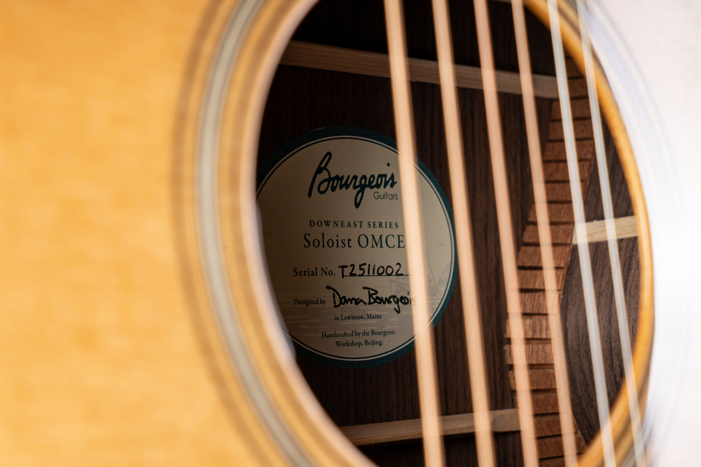 Bourgeois Downeast Series OMCE/DE