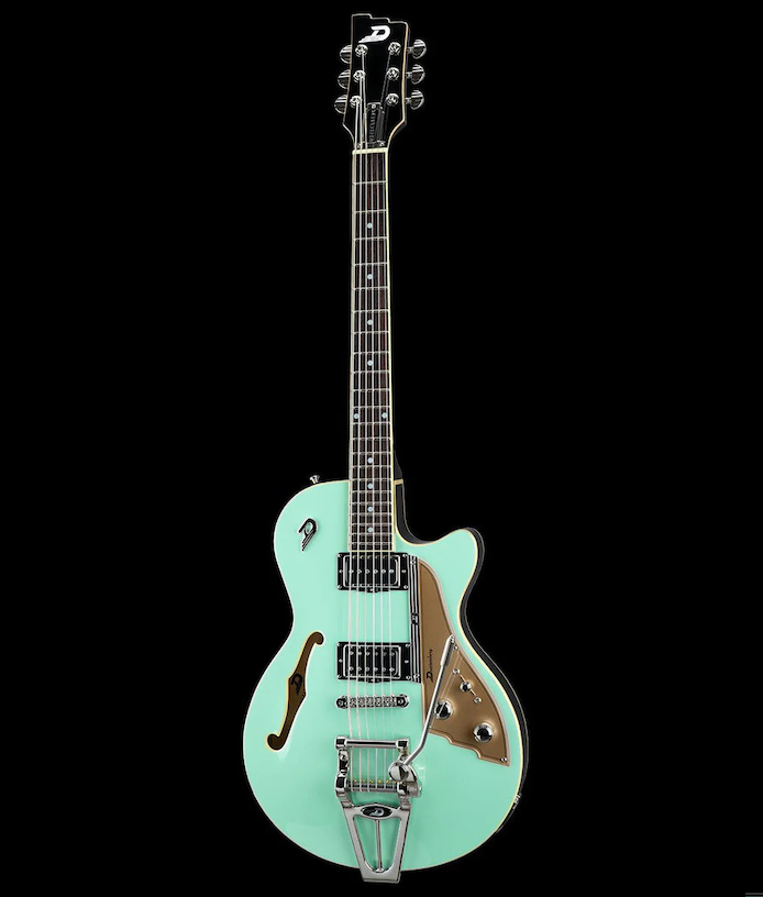 Duesenberg Starplayer TV Surf Green with Custom Line CaseDuesenberg Starplayer TV Surf Green Electric Guitar