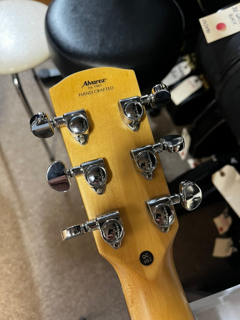 Alvarez AGFM80CEAR Acoustic Guitar - Mint