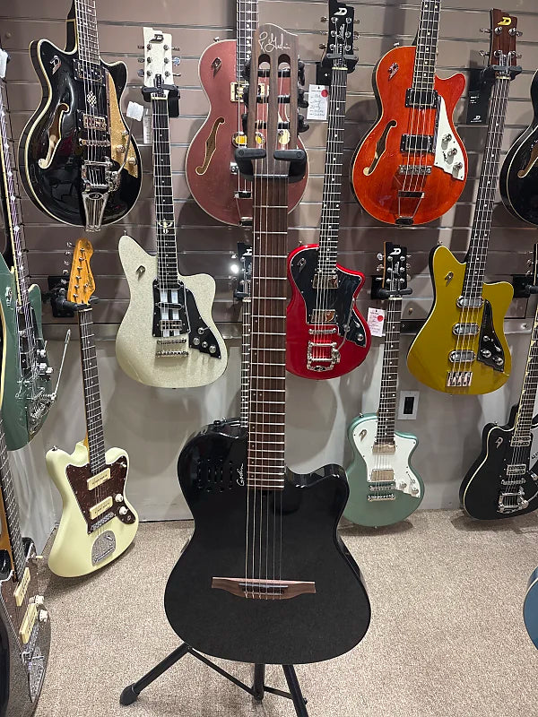 Godin Multiac Mundial