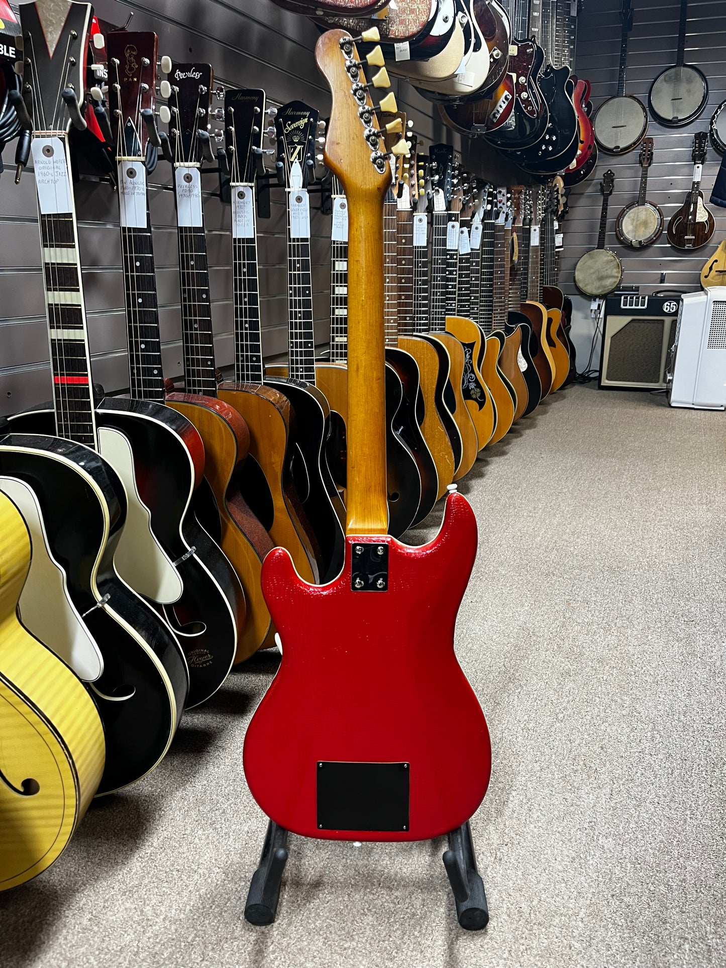 Hofner 173 1965 Red Vinyl Electric Guitar