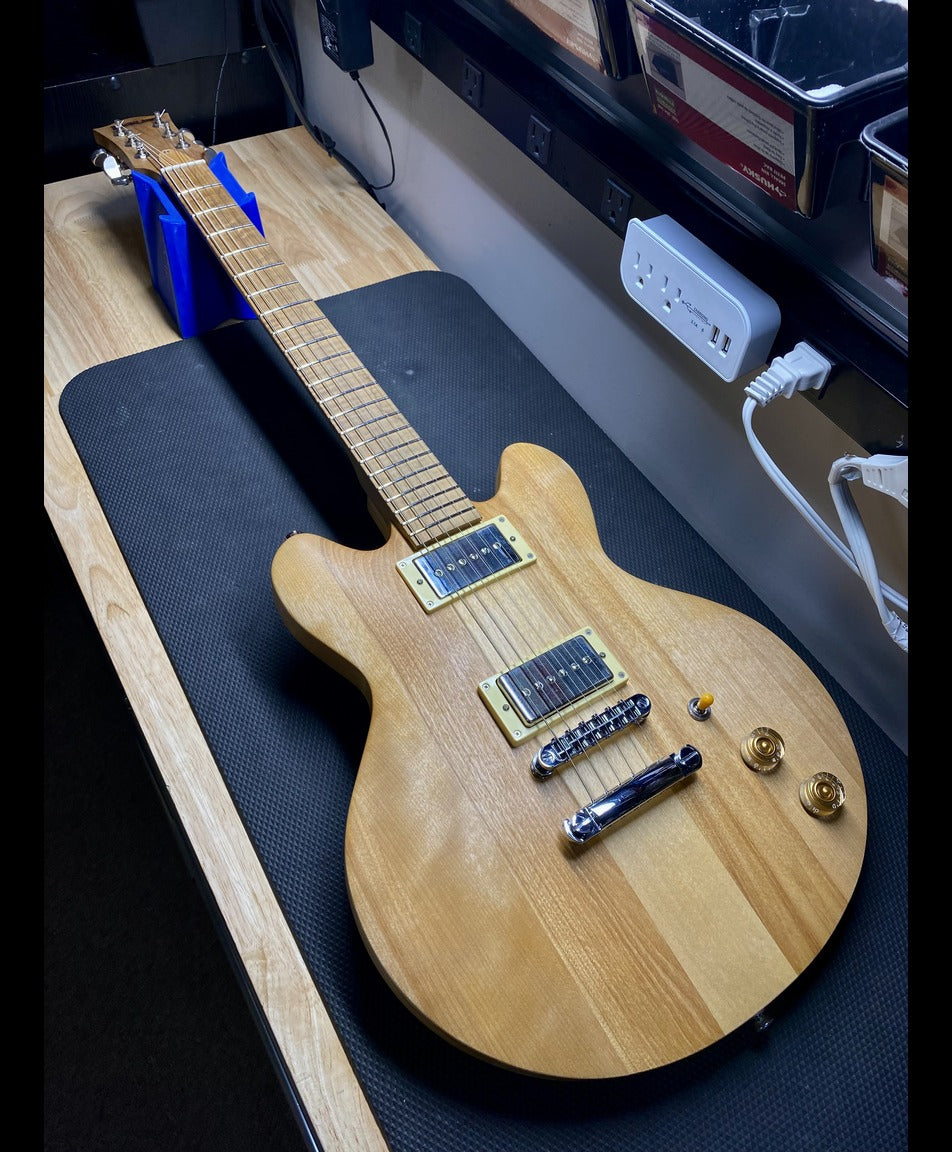 BackLine 734 No. 2 Birch Electric Guitar