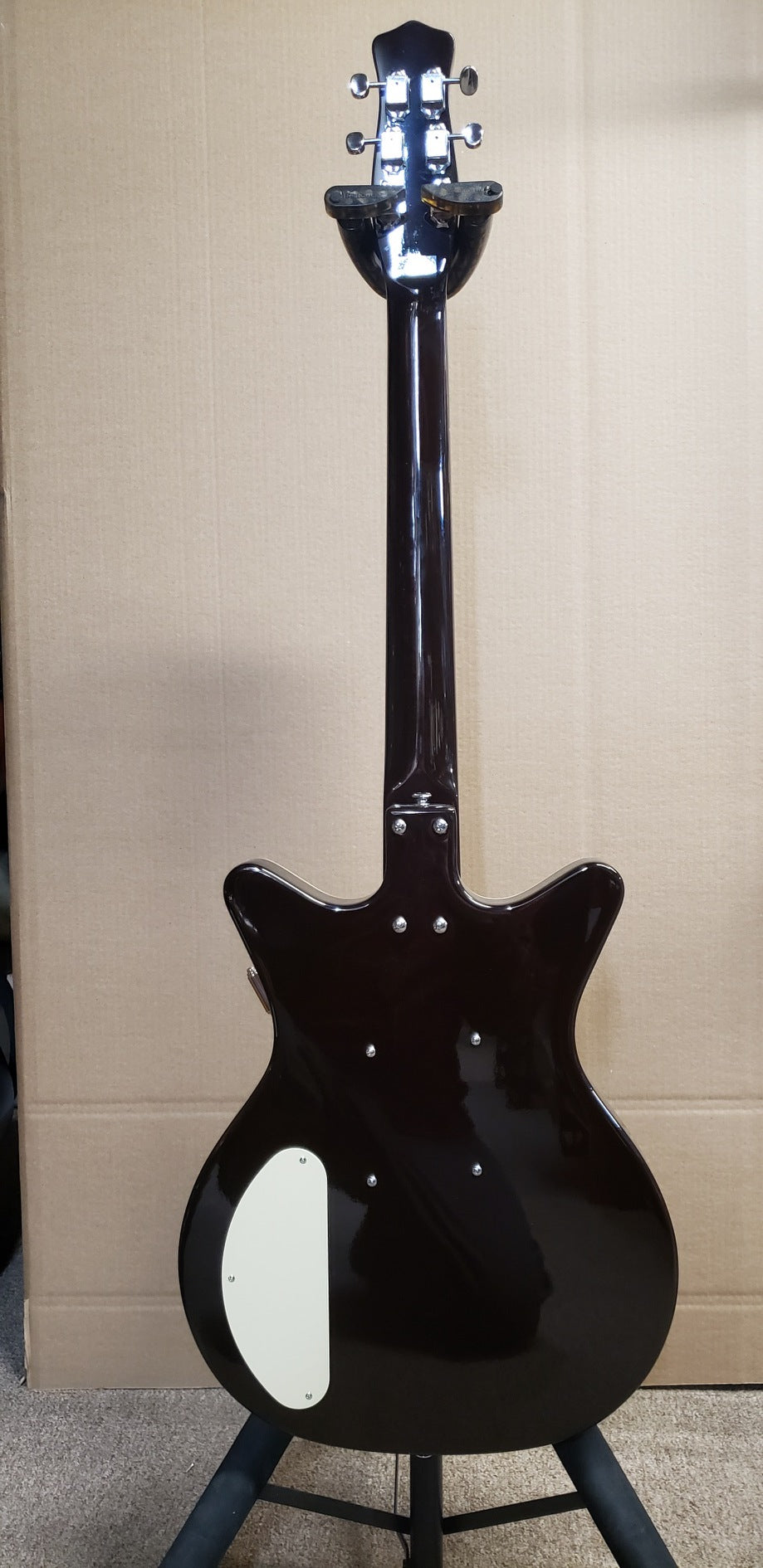 Danelectro Fifty Niner Semi-Hollow Electric Guitar - Gold Top - With Les Trem