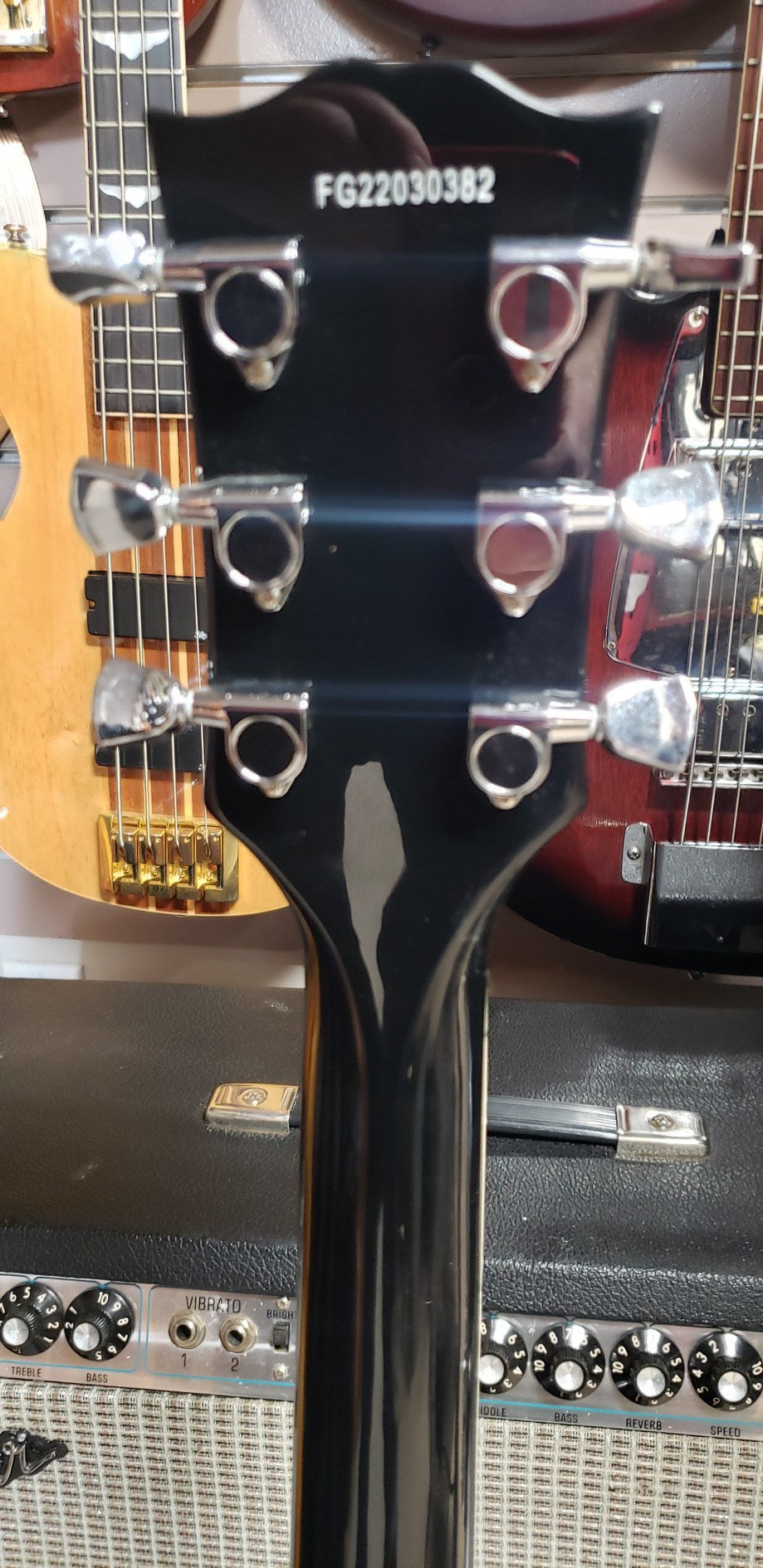 Burny RLC-60P Black Electric Guitar