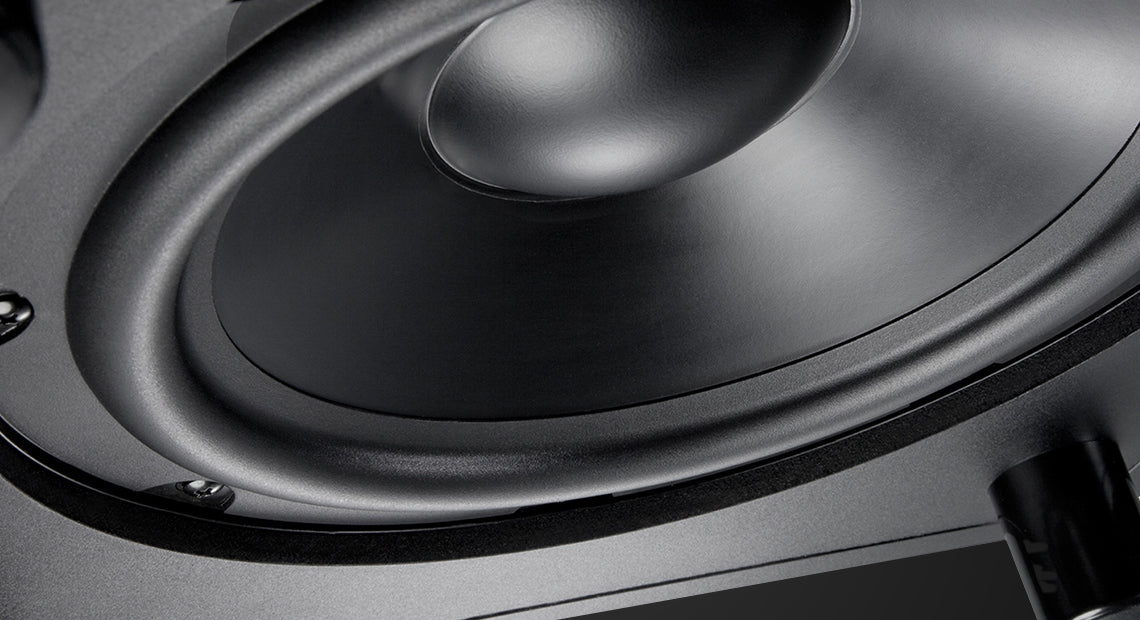 JBL 305P MkII Powered 5" Two-Way Studio Monitor
