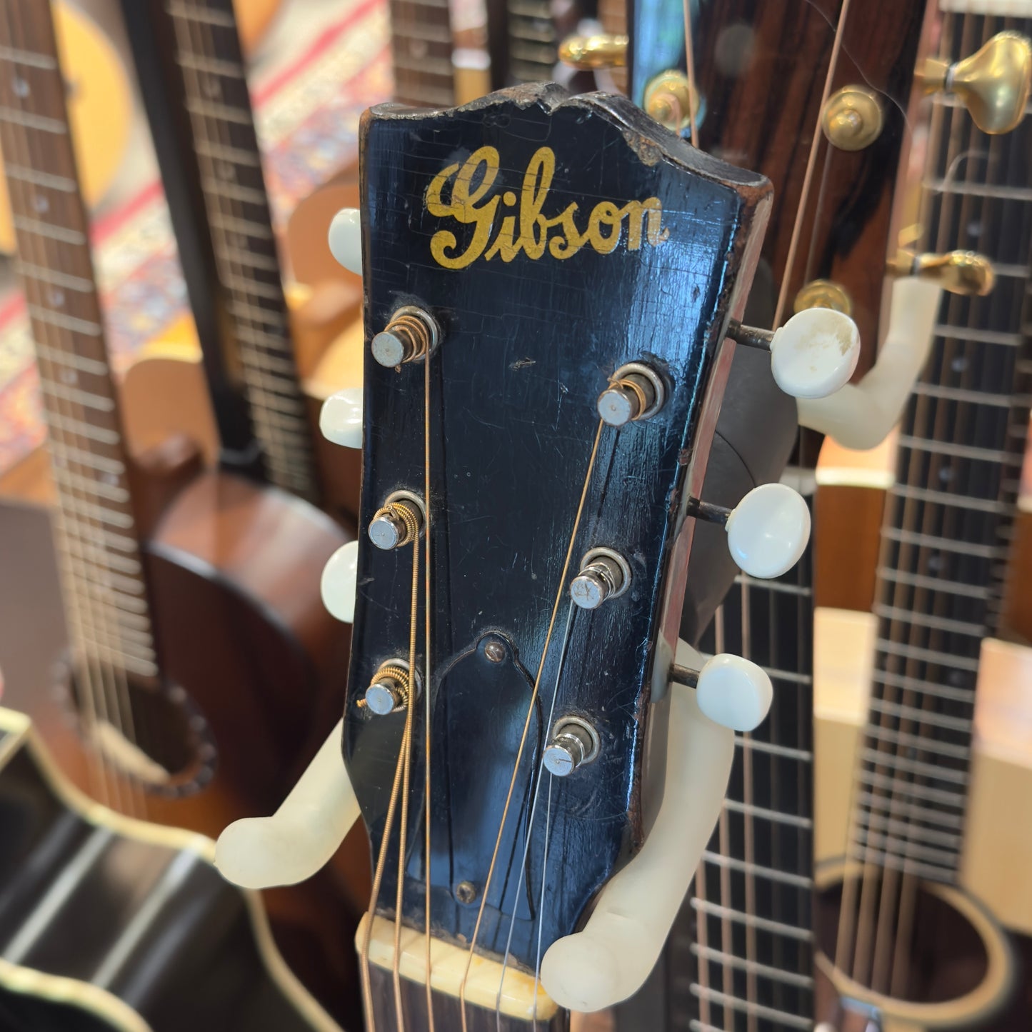 Gibson L-50 (30-40s) F-Hole Sunburst - Fair
