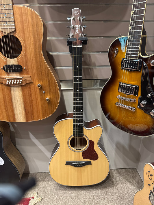 Seagull Maritime SWS CH CW EQ Presys II Electric Acoustic Guitar