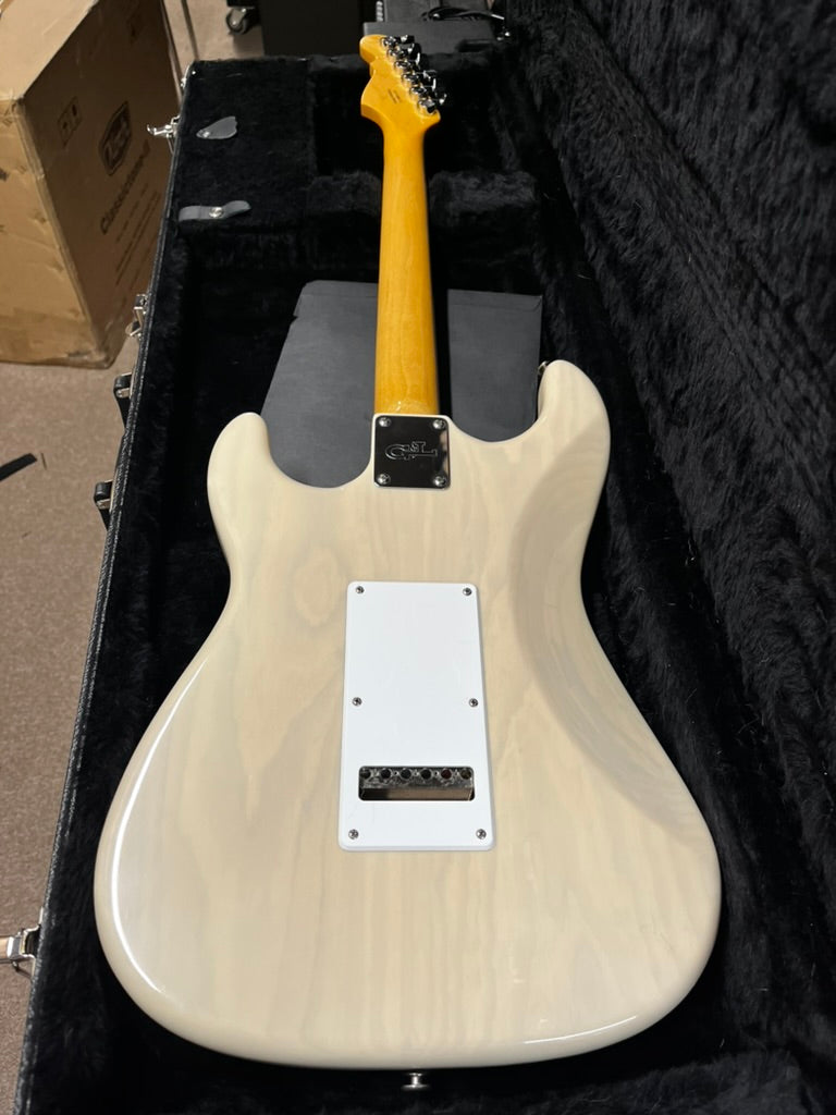 G&L Legacy USA Fullerton Deluxe Blonde Eectric Guitar - Used Excellent