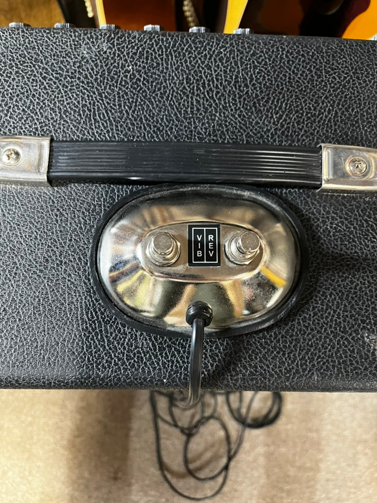 Fender Super Reverb 2-Channel 40-Watt 4x10" Guitar Combo 1968 - 1982