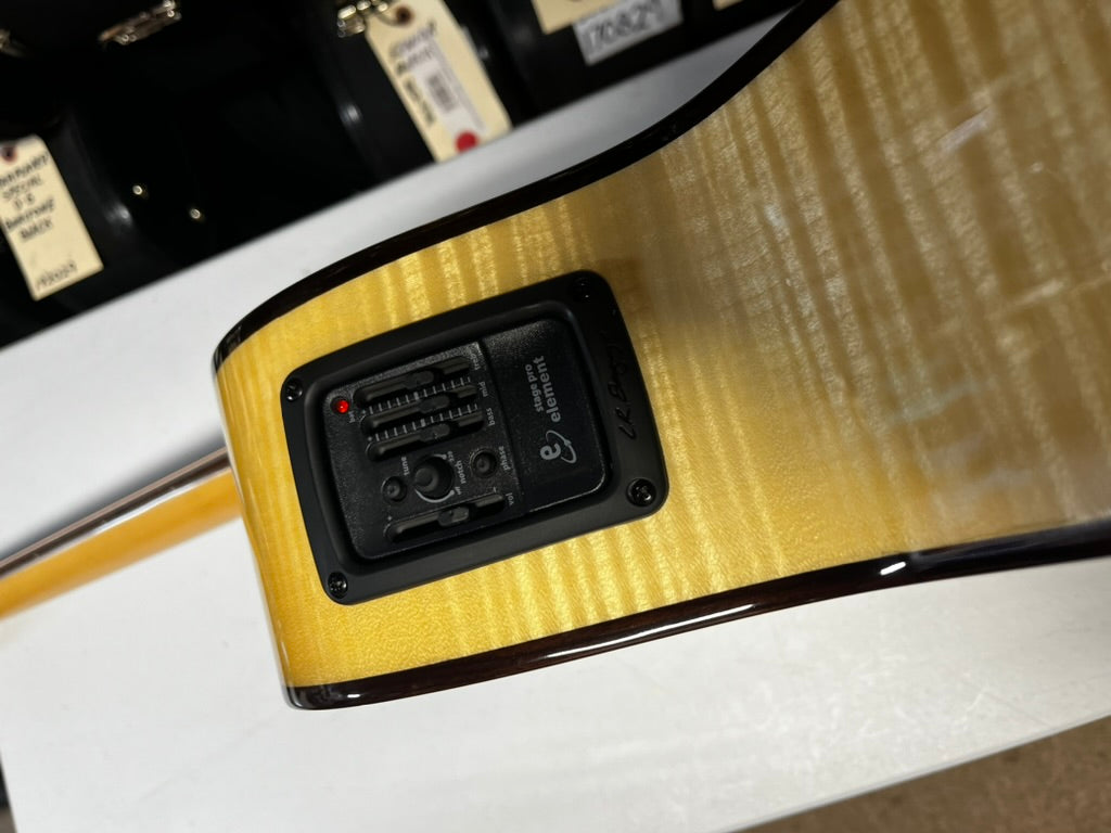 Alvarez AGFM80CEAR Acoustic Guitar - Mint