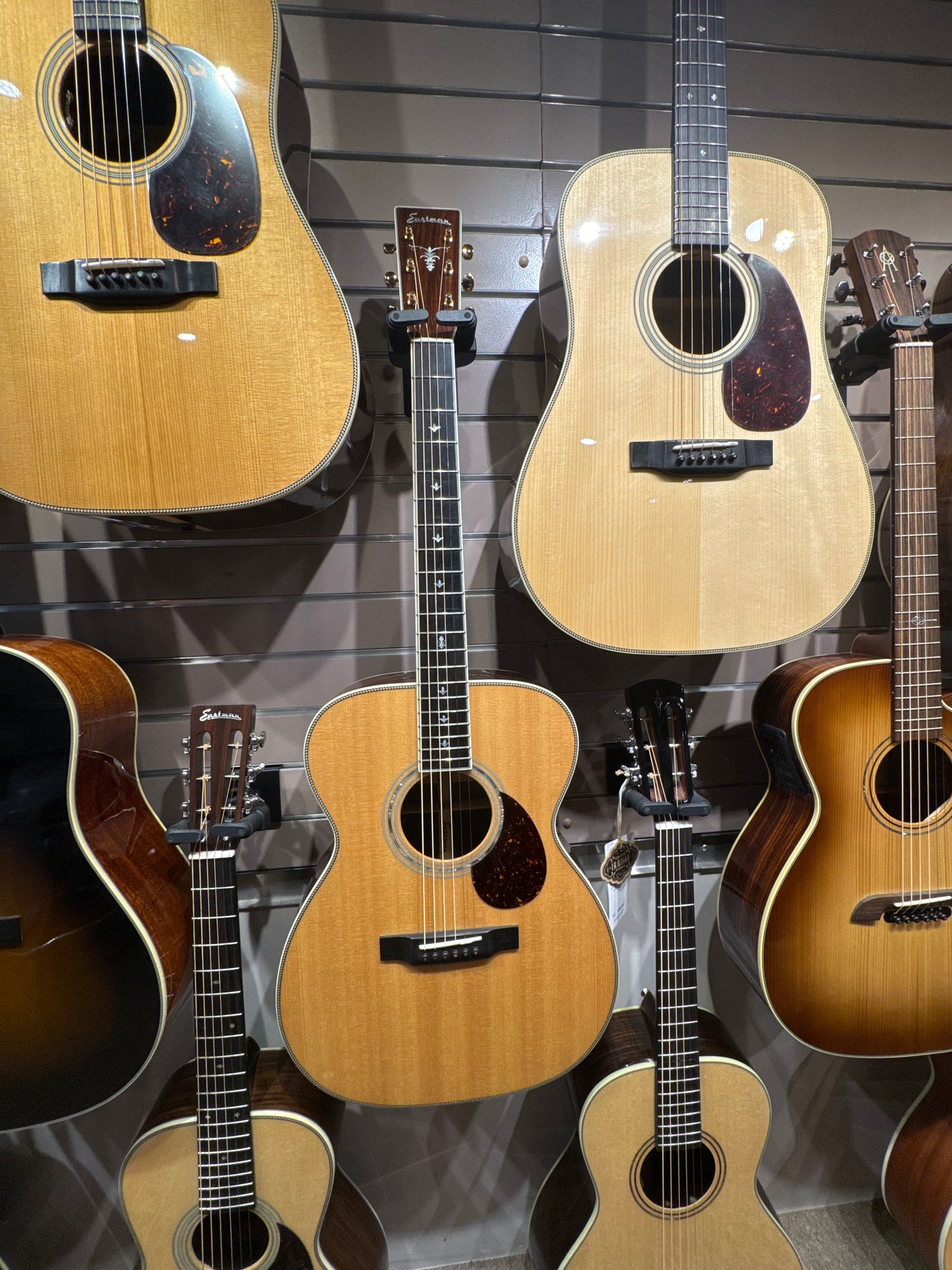 Eastman DT30 OM Acoustic Guitar - Mint