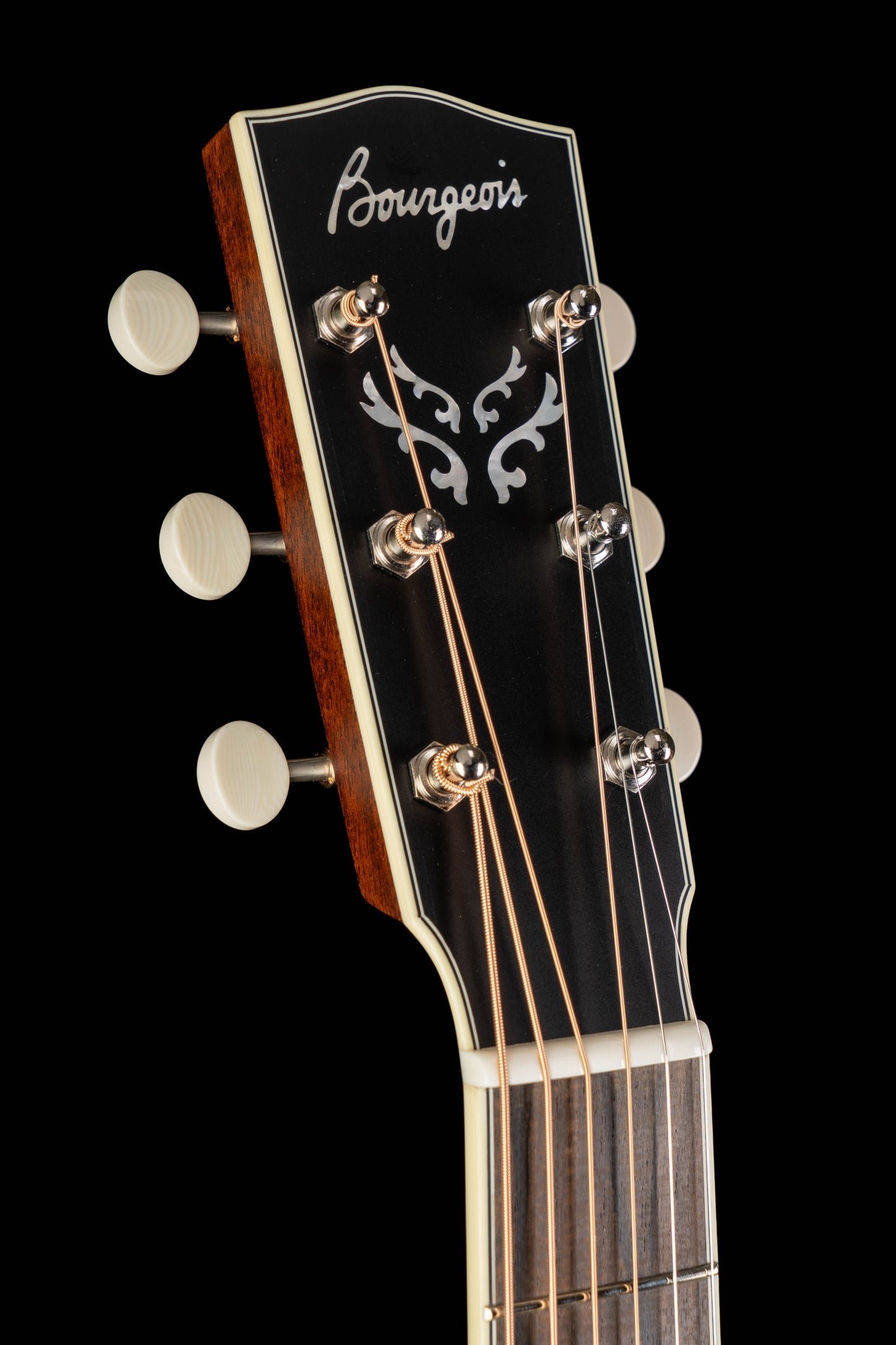 Bourgeois Touchstone Series Luke Bryan Touchstone Edition Slope D Sunburst Acoustic Guitar