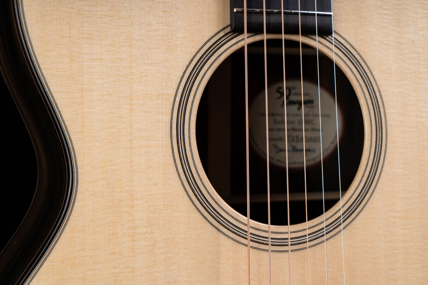 Bourgeois Touchstone Series Soloist/TS LAUNCH EDITION OM Cutaway Natural Acoustic Guitar
