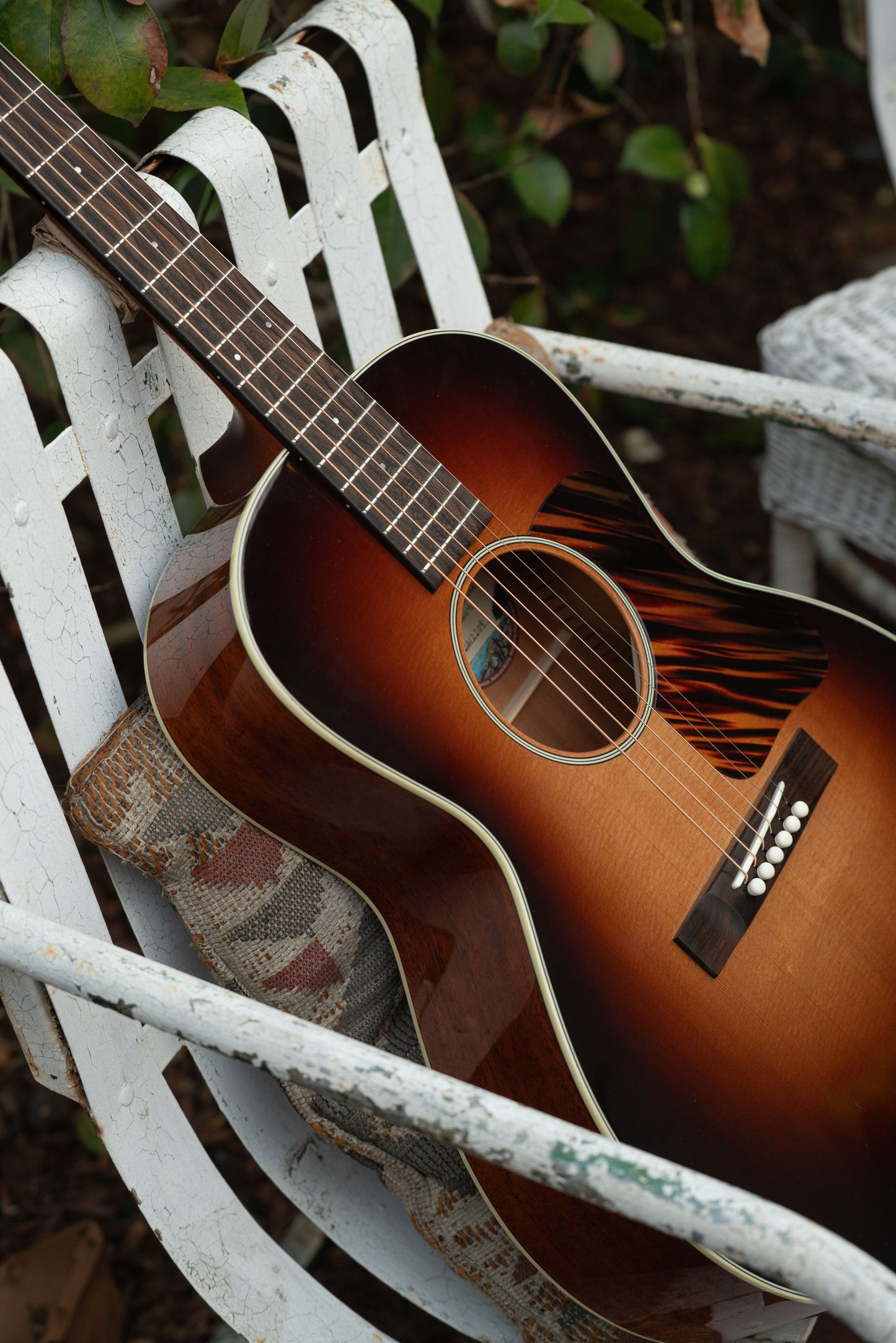 Bourgeois Touchstone Series The Standard/TS L-DBO Sunburst Acoustic Guitar