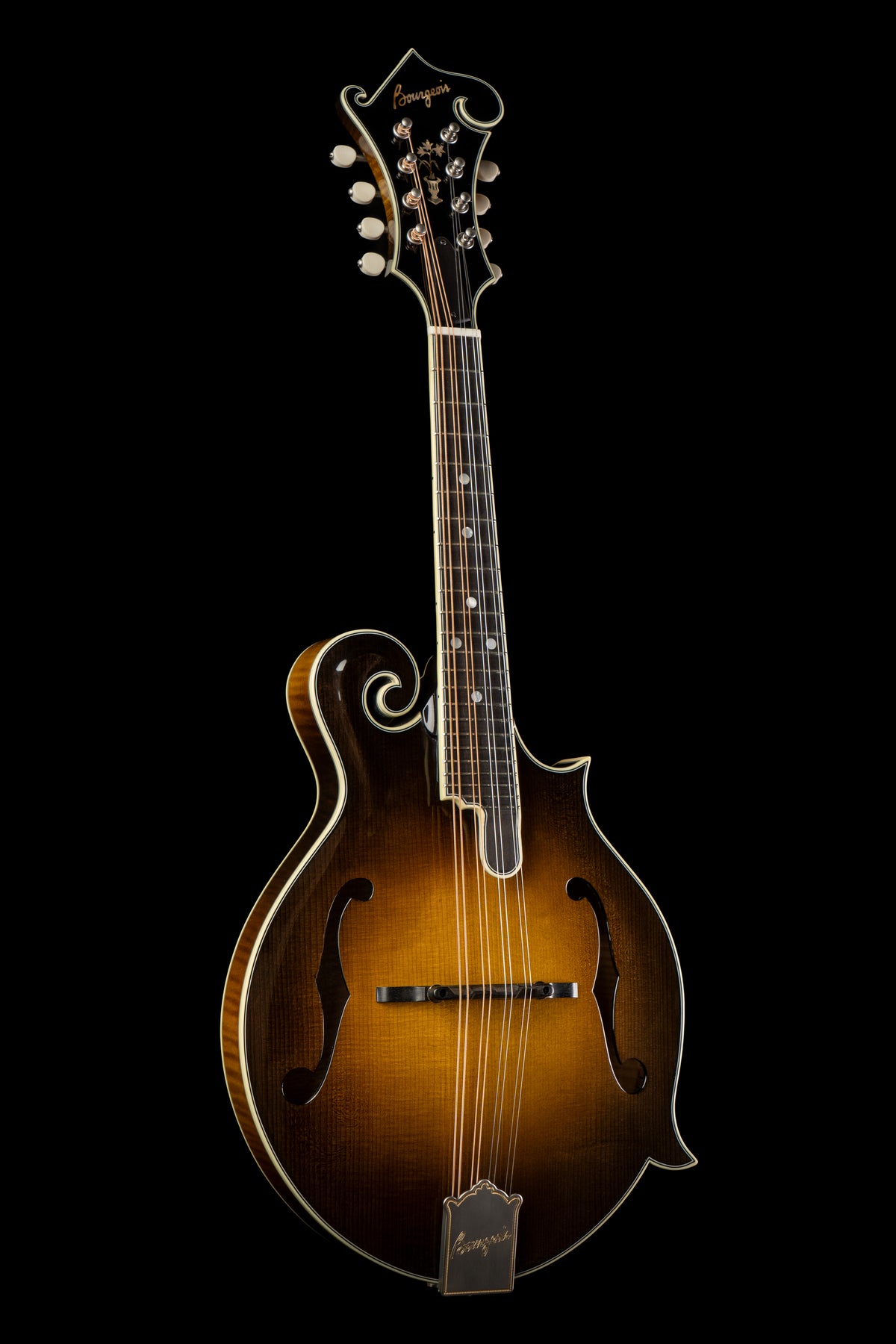 Bourgeois M5F-SB Mandolin w/ Hardshell Case – Sunburst