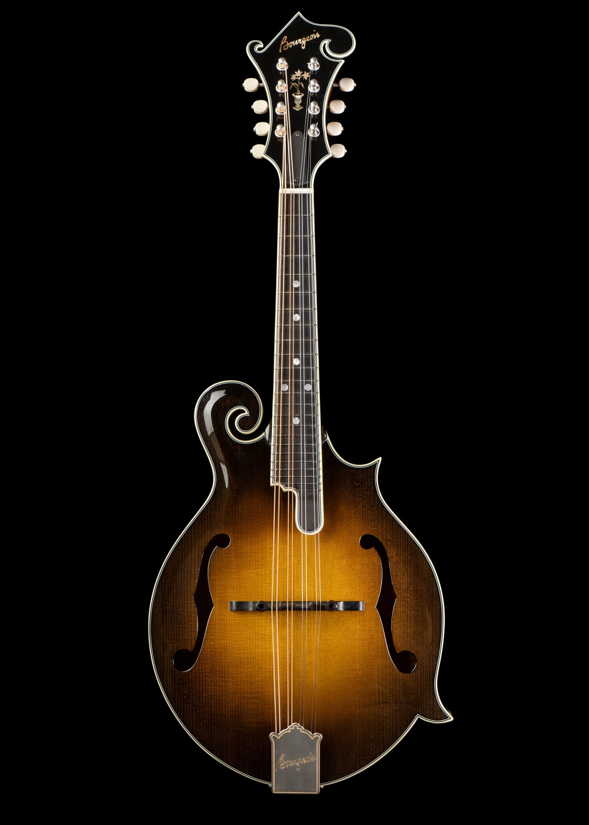 Bourgeois M5F-SB Mandolin w/ Hardshell Case – Sunburst