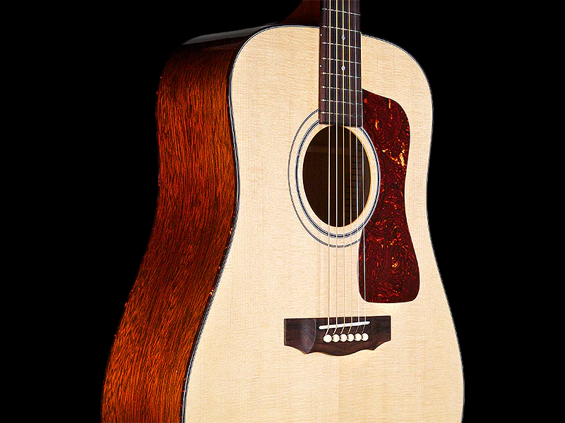 Guild D-40 Traditional Dreadnought Acoustic Guitar-Natural