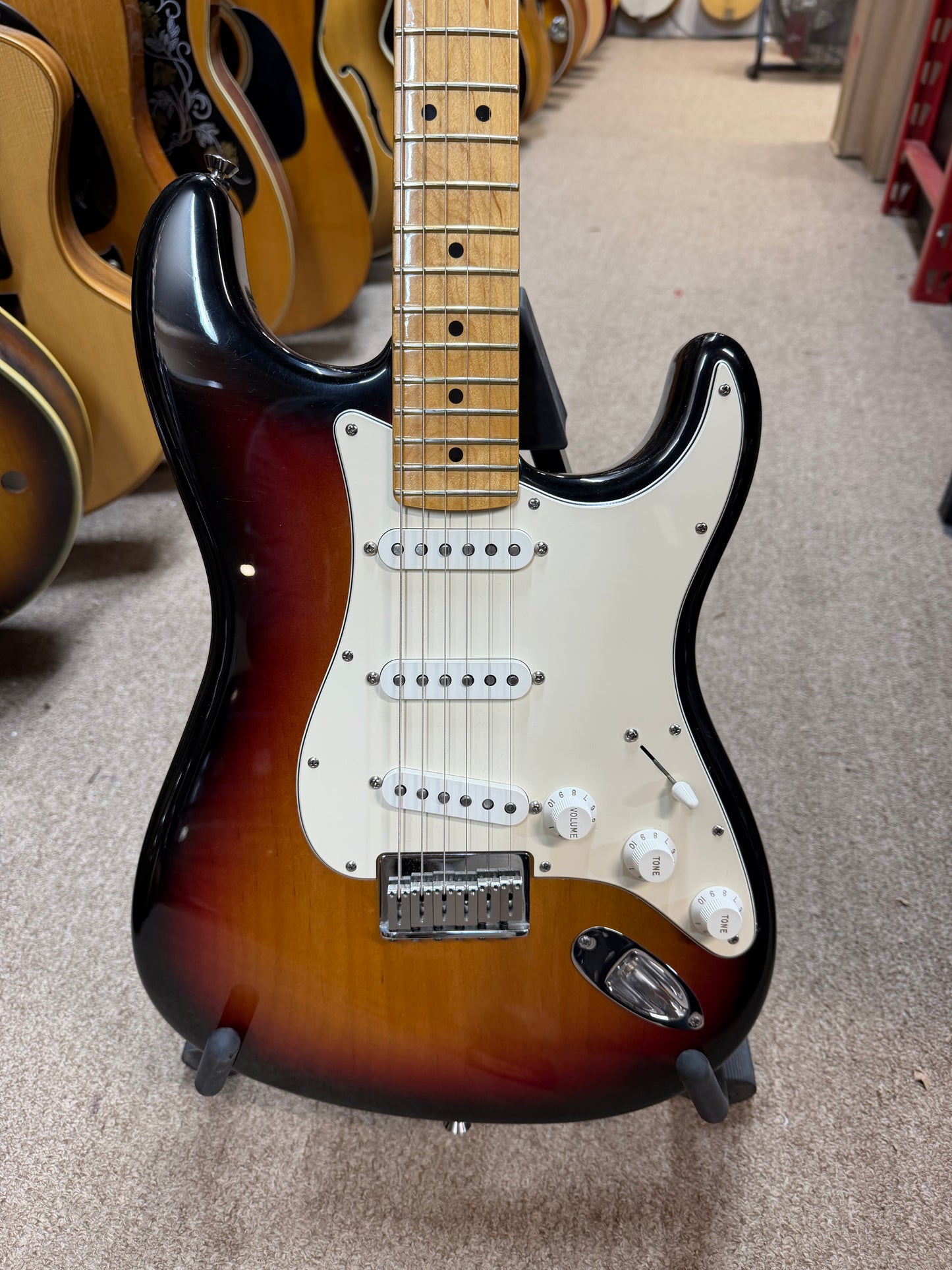 Fender MIM Stratocaster Sunburst (Pre-Owned)