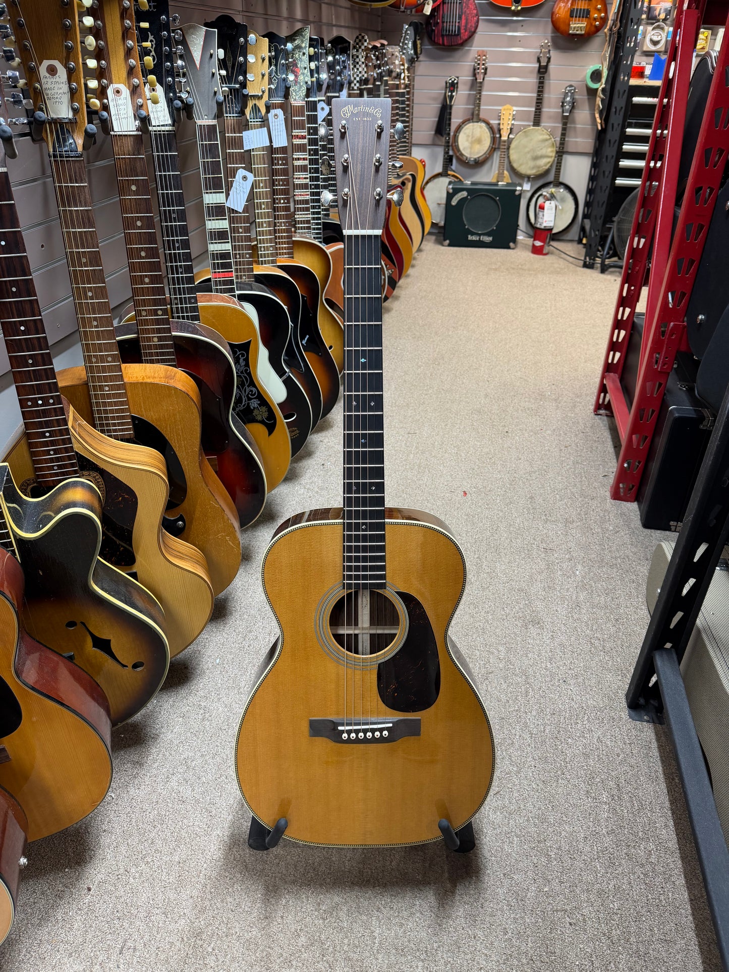 2023 Martin 00-28 Standard Series w/Pickup (Pre-Owned)