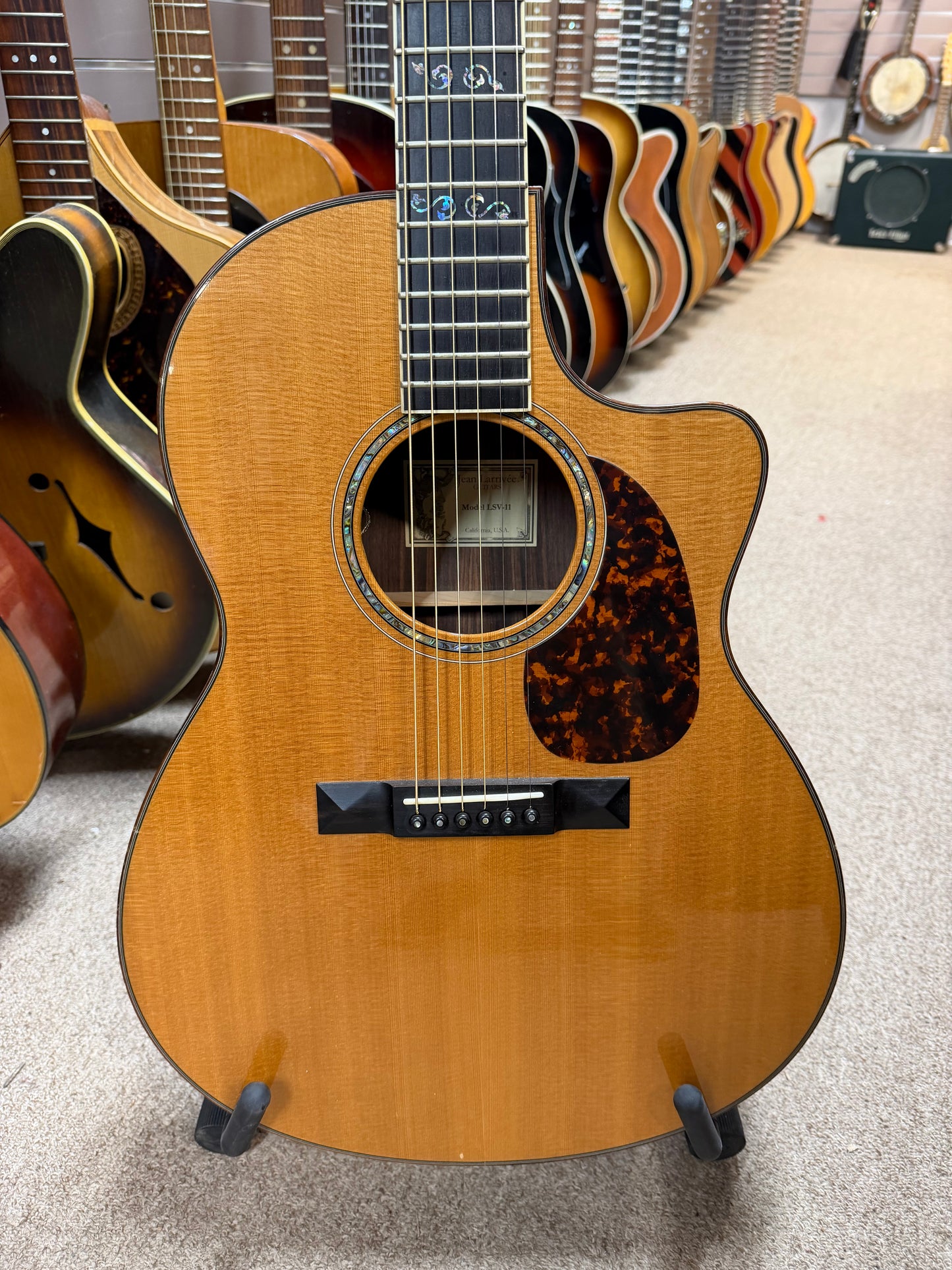 2006 Larrivée Model LSV-11 Acoustic Guitar (Pre-Owned)