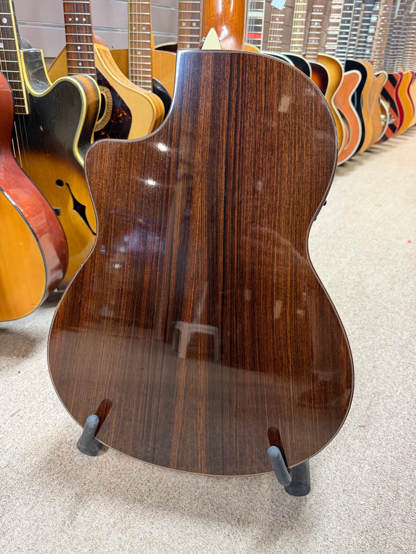 2006 Larrivée Model LSV-11 Acoustic Guitar (Pre-Owned)