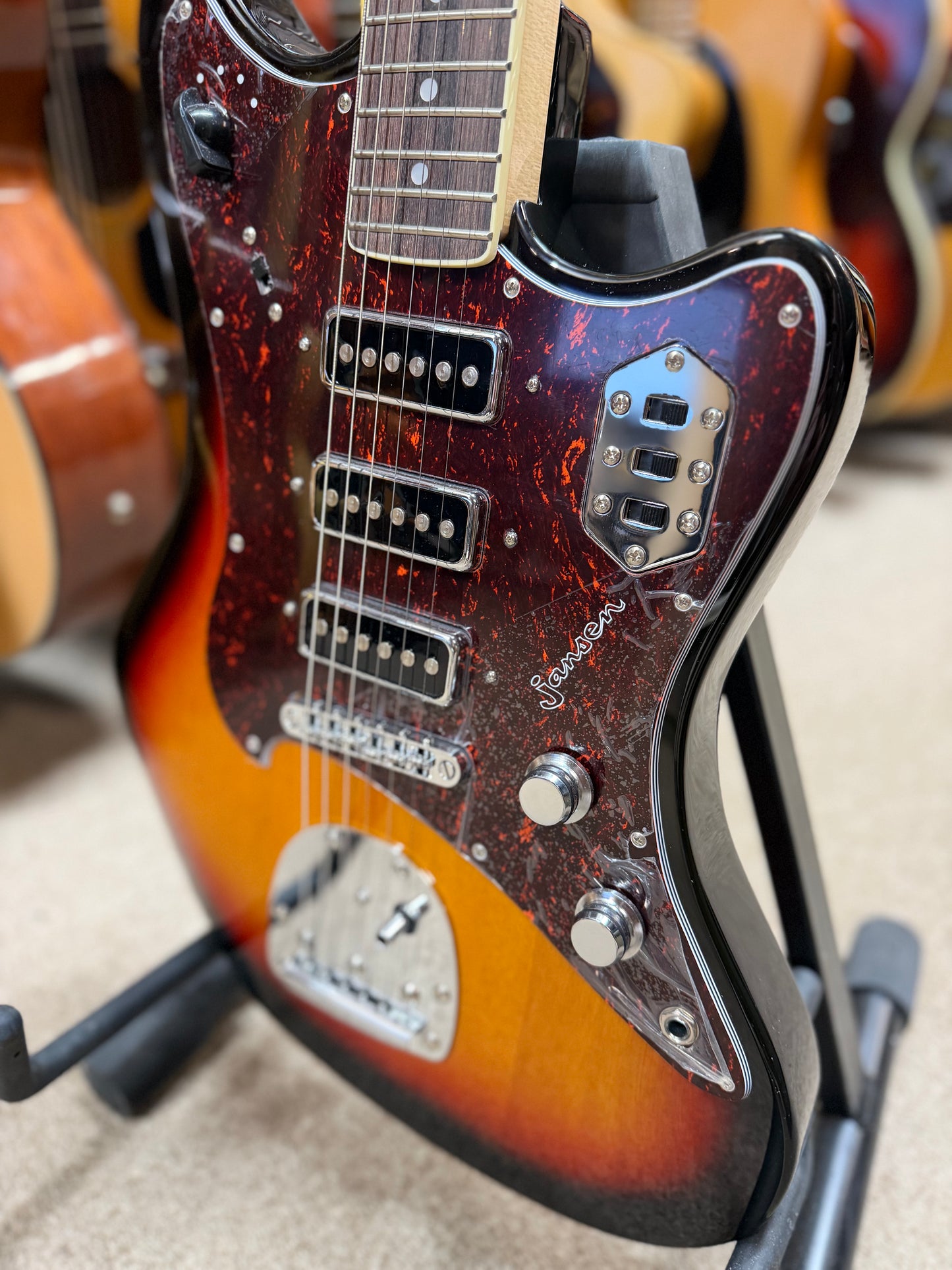 Jansen JazzMan Sunburst Electric Guitar