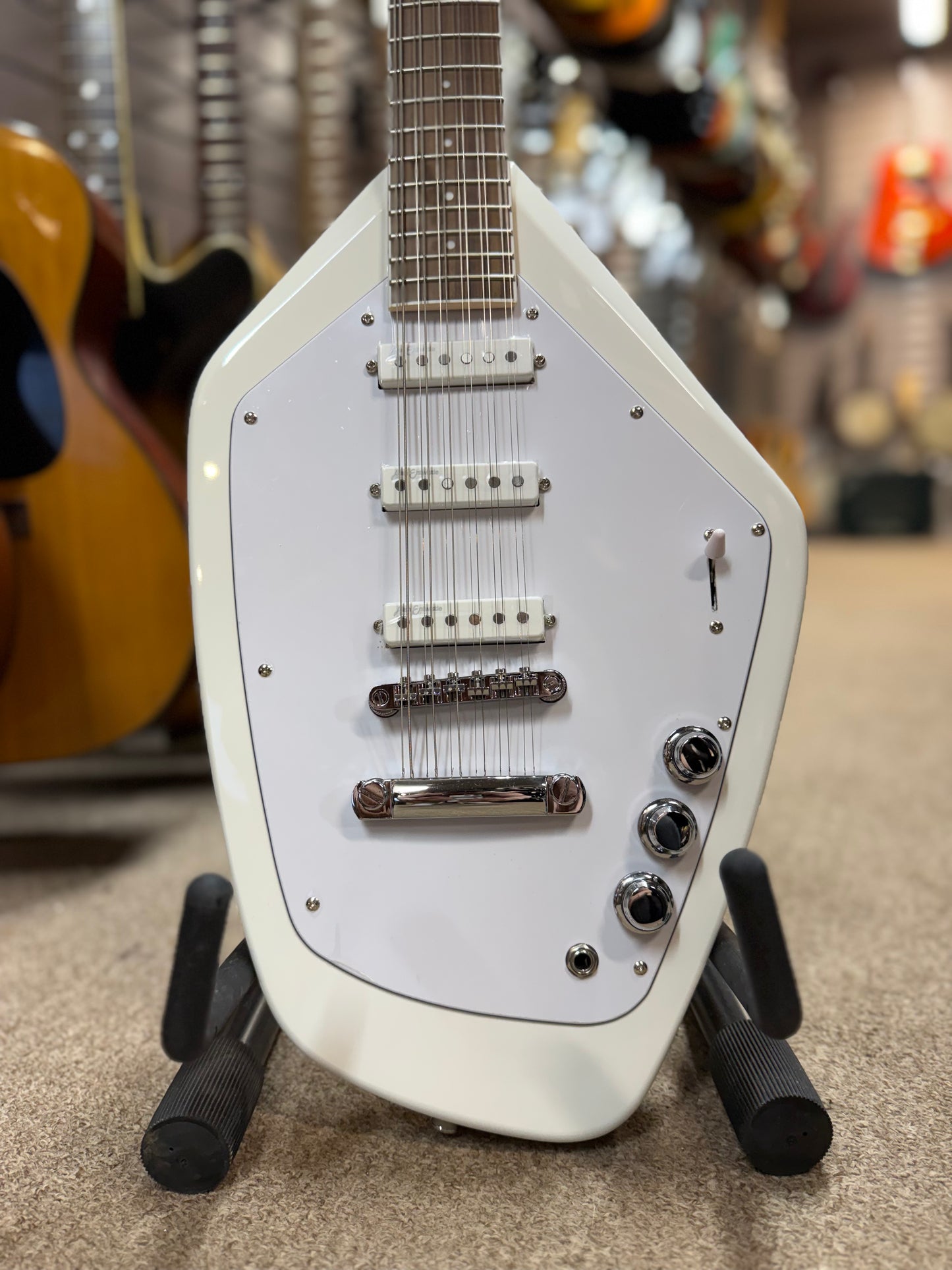 Revelation VTX63/12 White Electric Guitar