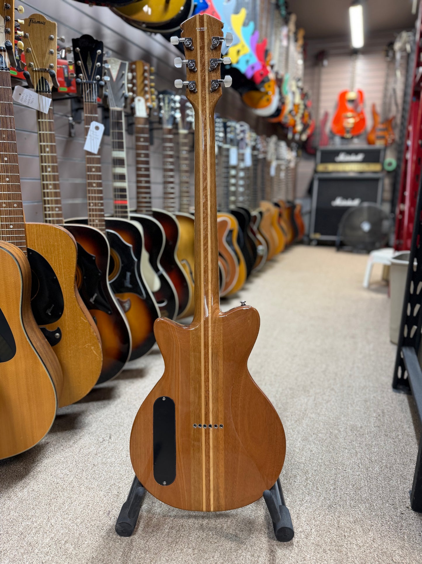 Hoyer Eagle Deluxe Natural HEG 310 Electric Guitar - New Old Stock