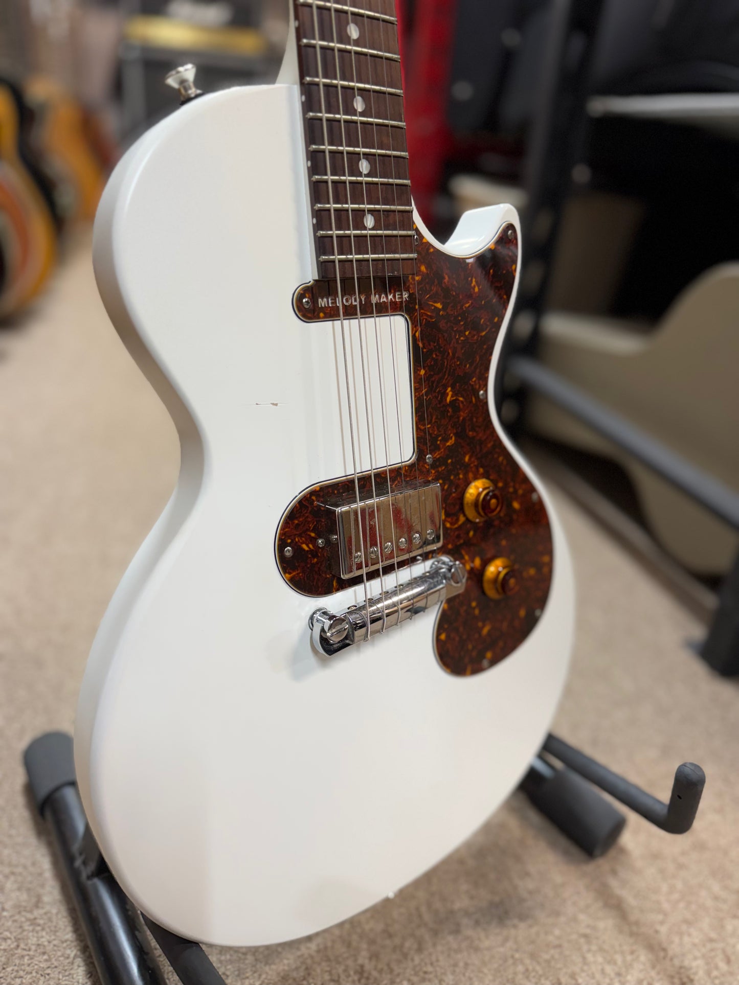 Gibson – Melody Maker — Electric Guitar (2011–2012, Pre-Owned, Modified)
