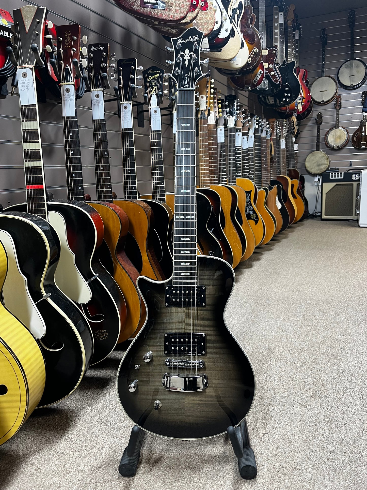 Hagstrom Ultra Swede Cosmic Black Burst Lefthand - Excellent