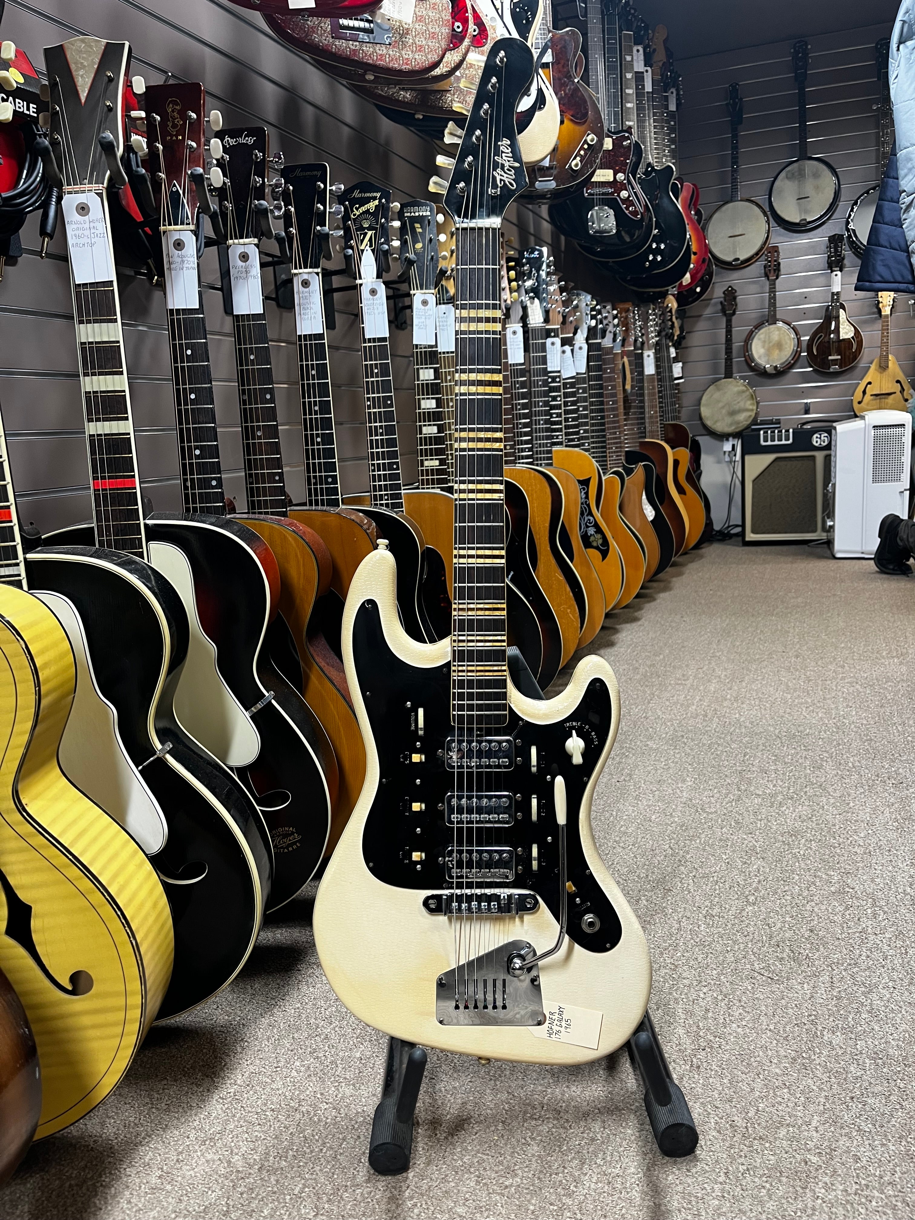 Hofner Galaxie 176 White 1960s Electric Guitar – The Guitar Boutique