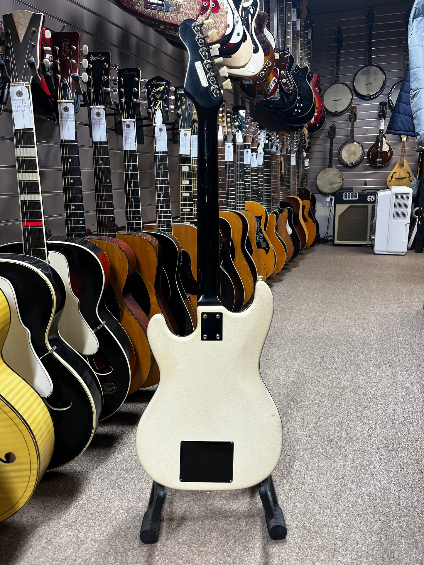 Hofner 172 1962 White Vinyl Electric Guitar