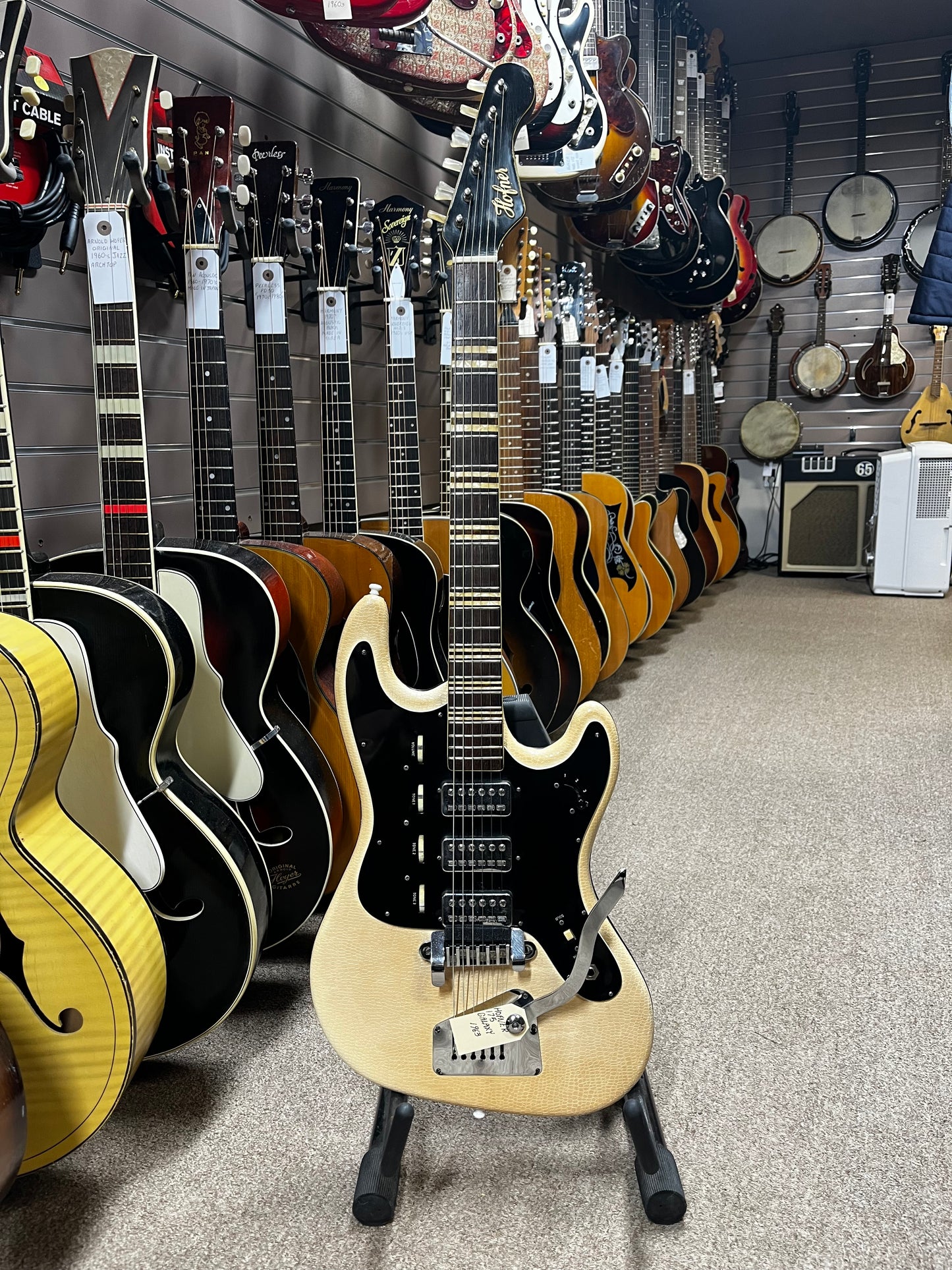 Hofner 175 Galaxie 1963 White Vinyl Electric Guitar