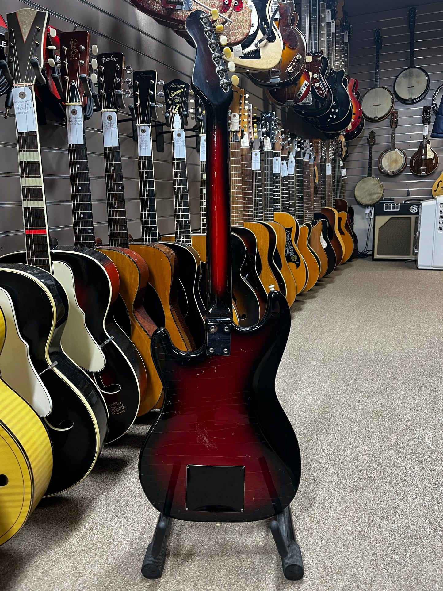 Hofner 173 II 1963 Two Tone Red Burst Electric Guitar