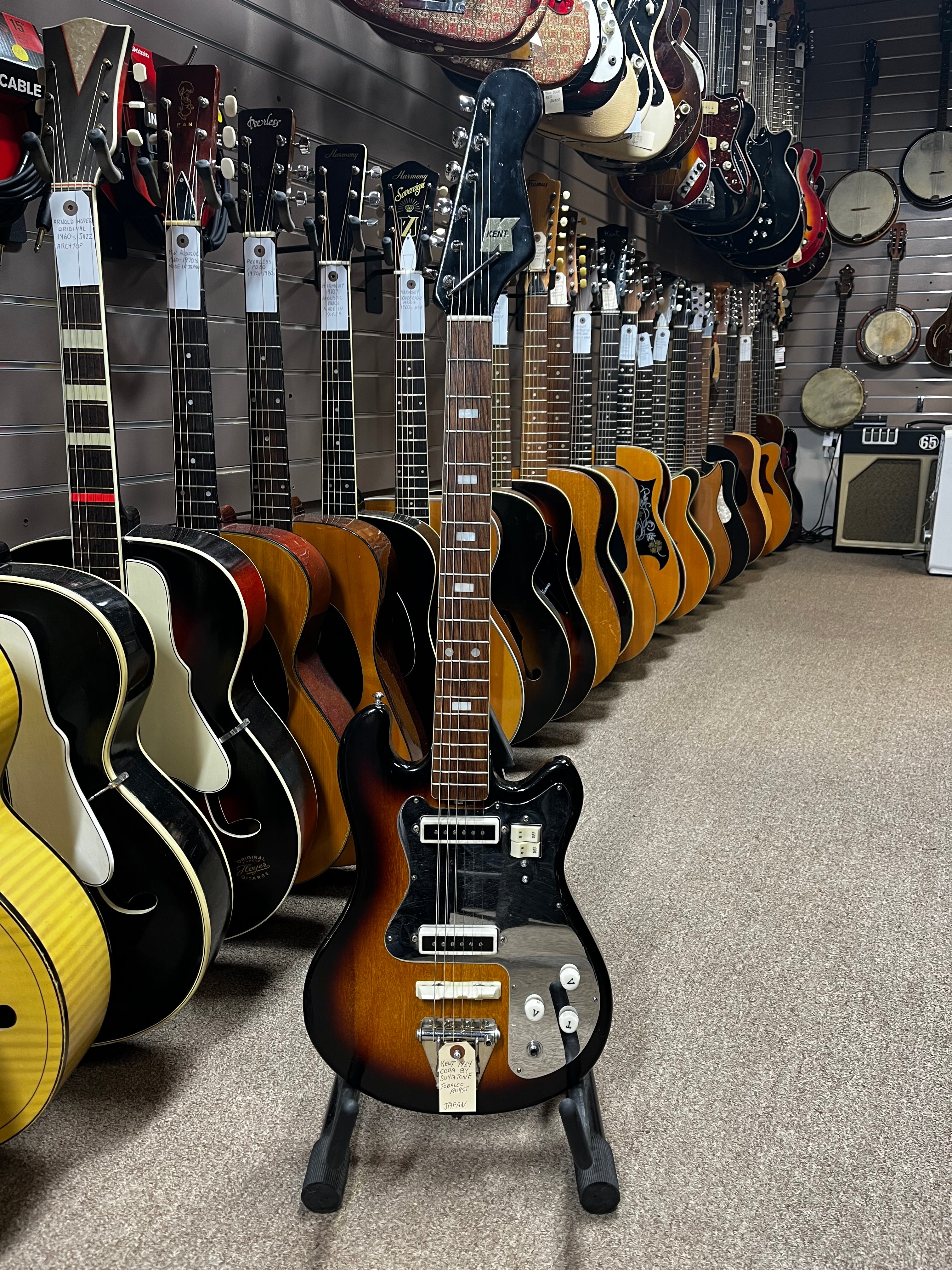 Kent Guyatone Model 530 Vegas 1964 Electric Guitar – The Guitar