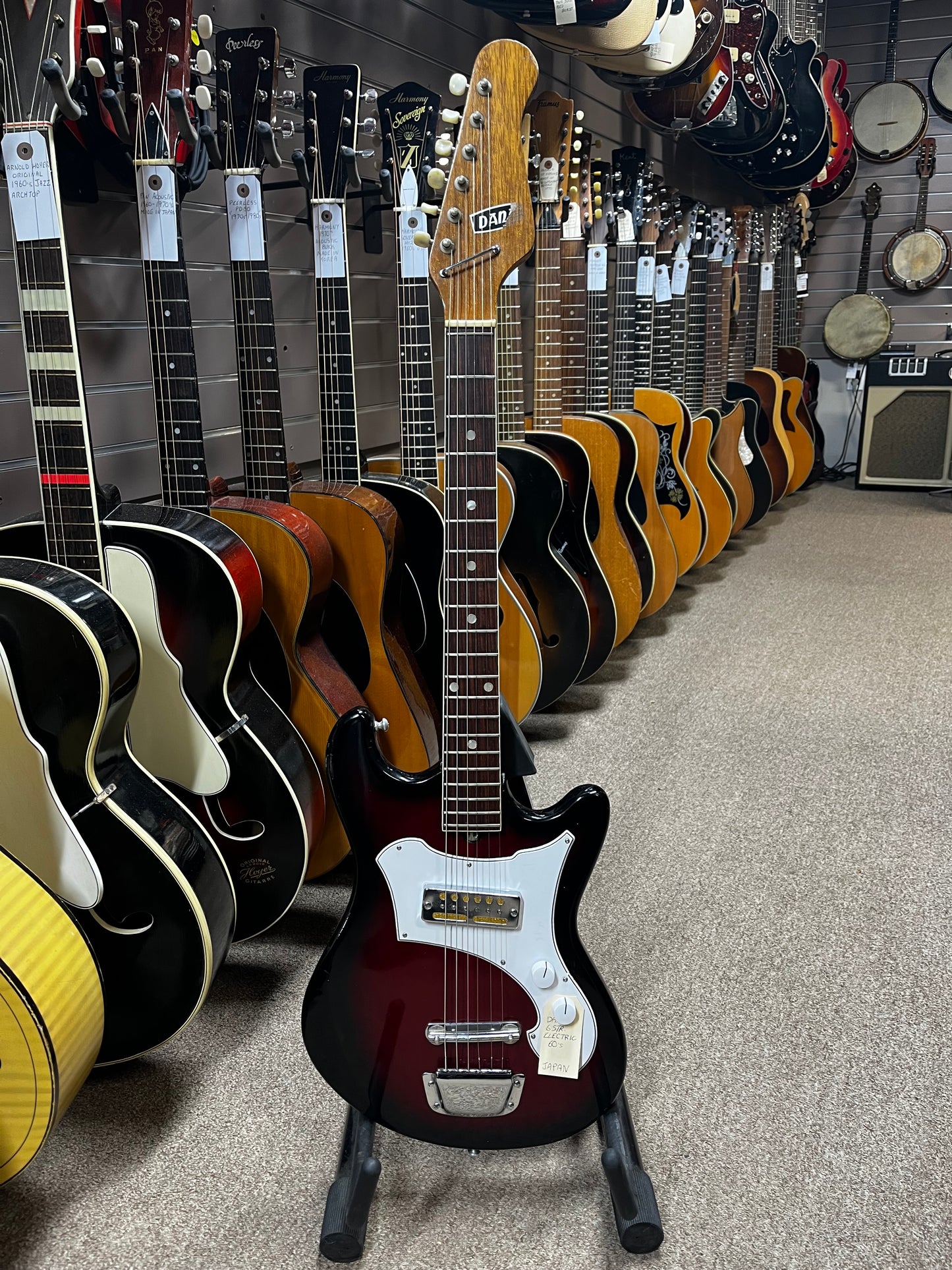 Dan 6 string 60s Japan Electric Guitar