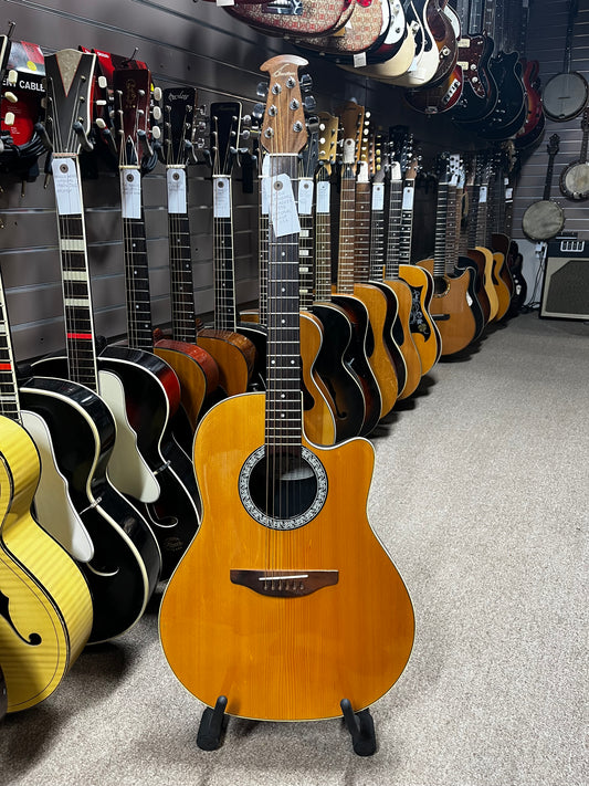 Ovation Standard Balladeer 1861 - Excellent