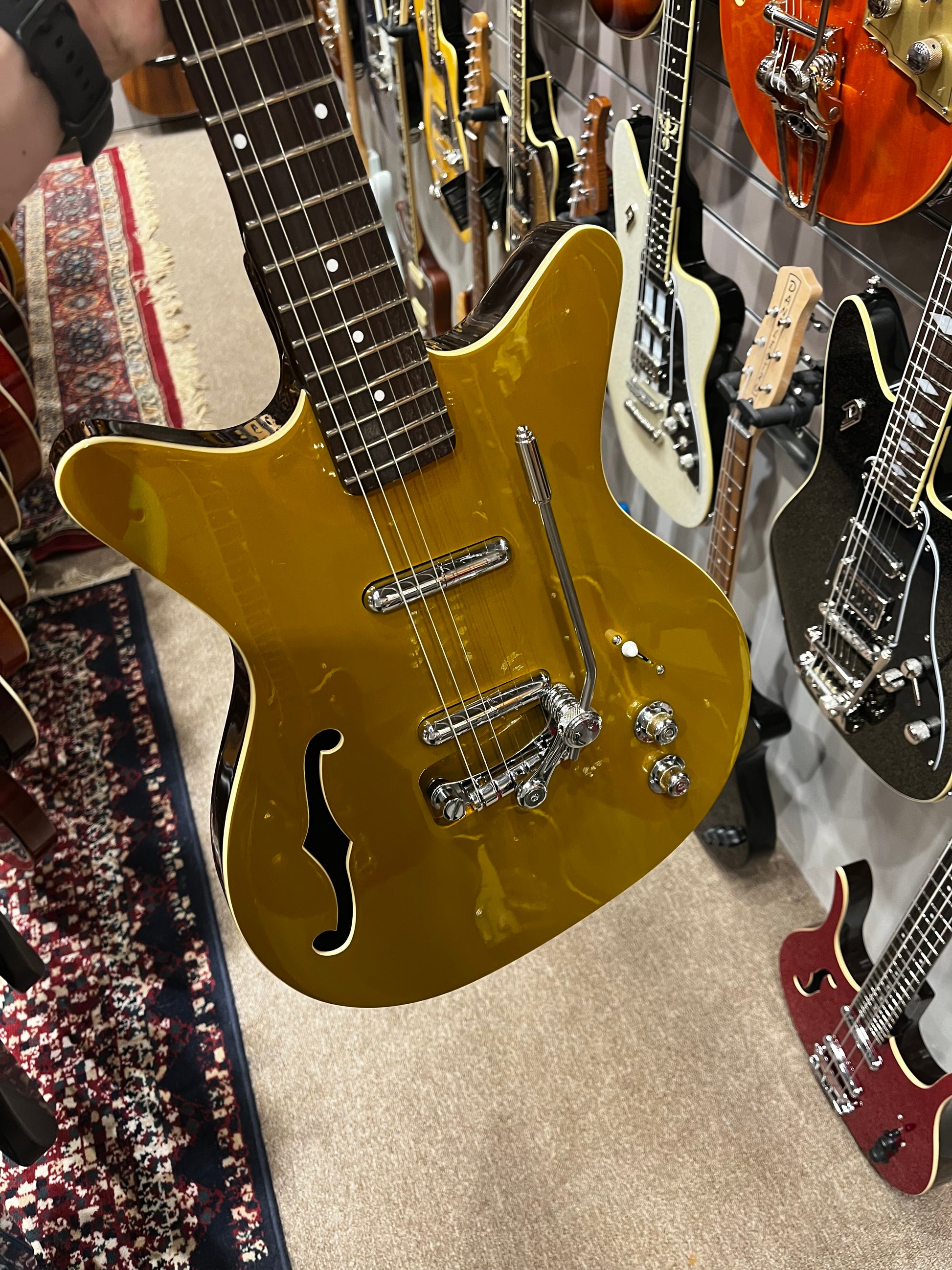 Fifty Niner Semi-Hollow Electric Guitar - Gold Top - With Les Trem