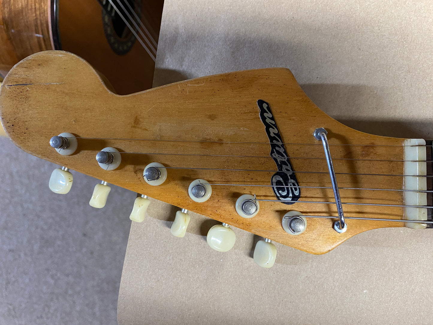 Teisco Saturn 1960s Sunburst Electric Guitar
