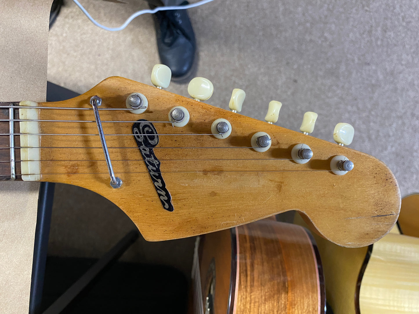 Teisco Saturn 1960s Sunburst Electric Guitar