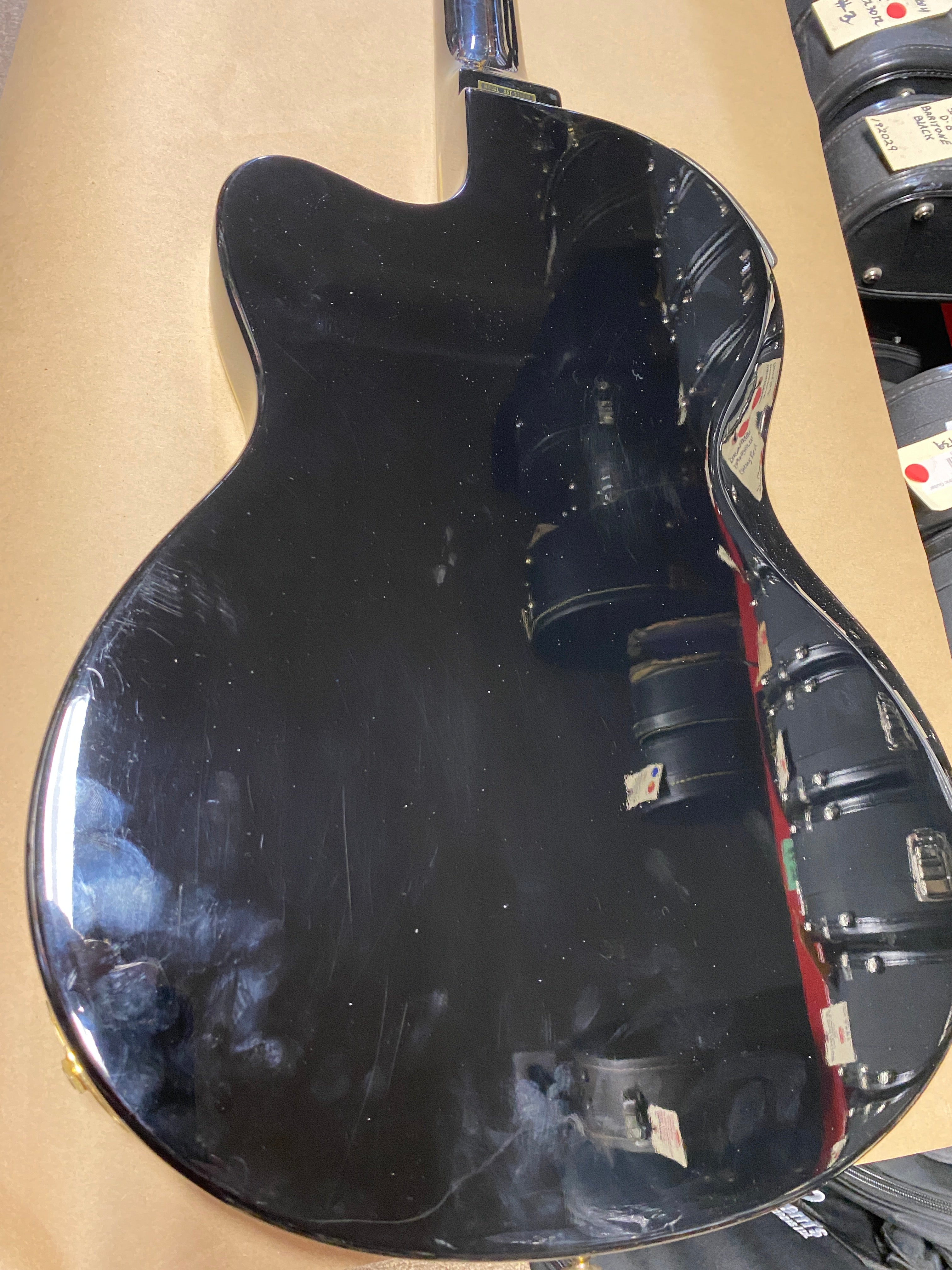 エレアコ Epiphone SST STUDIO ソリッドボディ Epiphone SST Studio Acoustic-Electric Guitar | zZounds