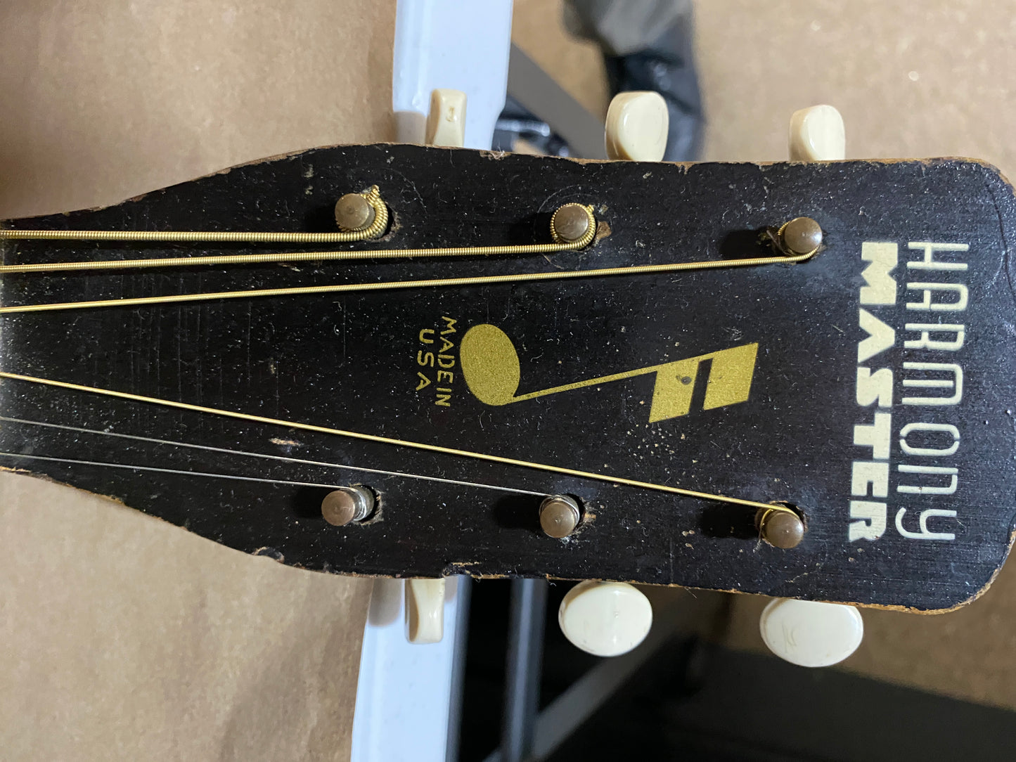 Harmony Master Broadway 1947-1971 USA Arch Top Burst Acoustic Guitar