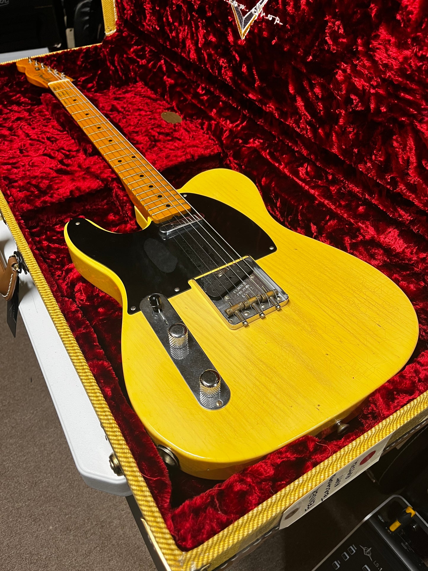 Fender Custom Shop Limited Edition '51 Telecaster Journeyman Relic Aged Nocaster Blonde 2019 Left Handed Electric Guitar - Used Mint