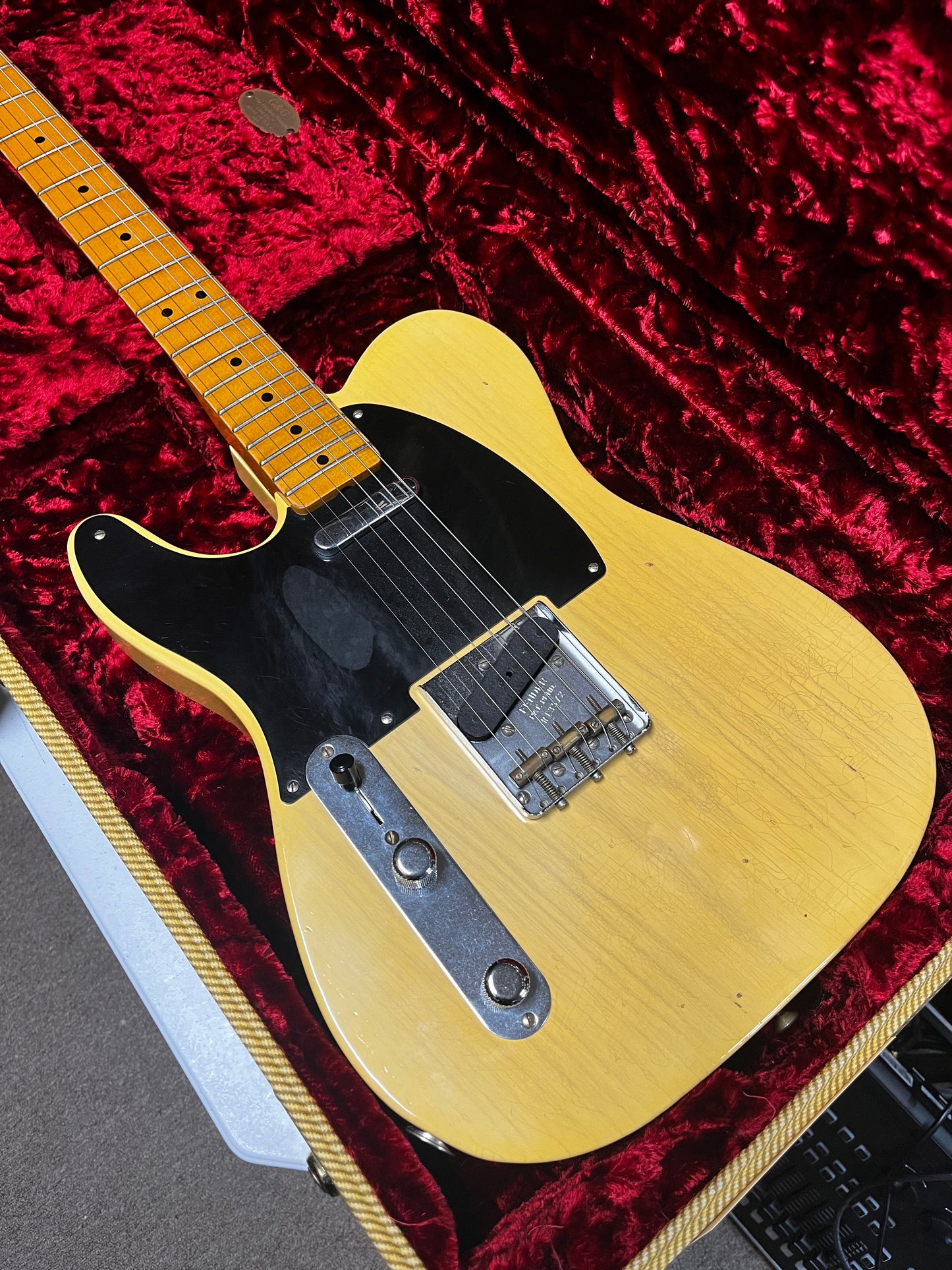 Fender Custom Shop Limited Edition '51 Telecaster Journeyman Relic Aged Nocaster Blonde 2019 Left Handed Electric Guitar - Used Mint