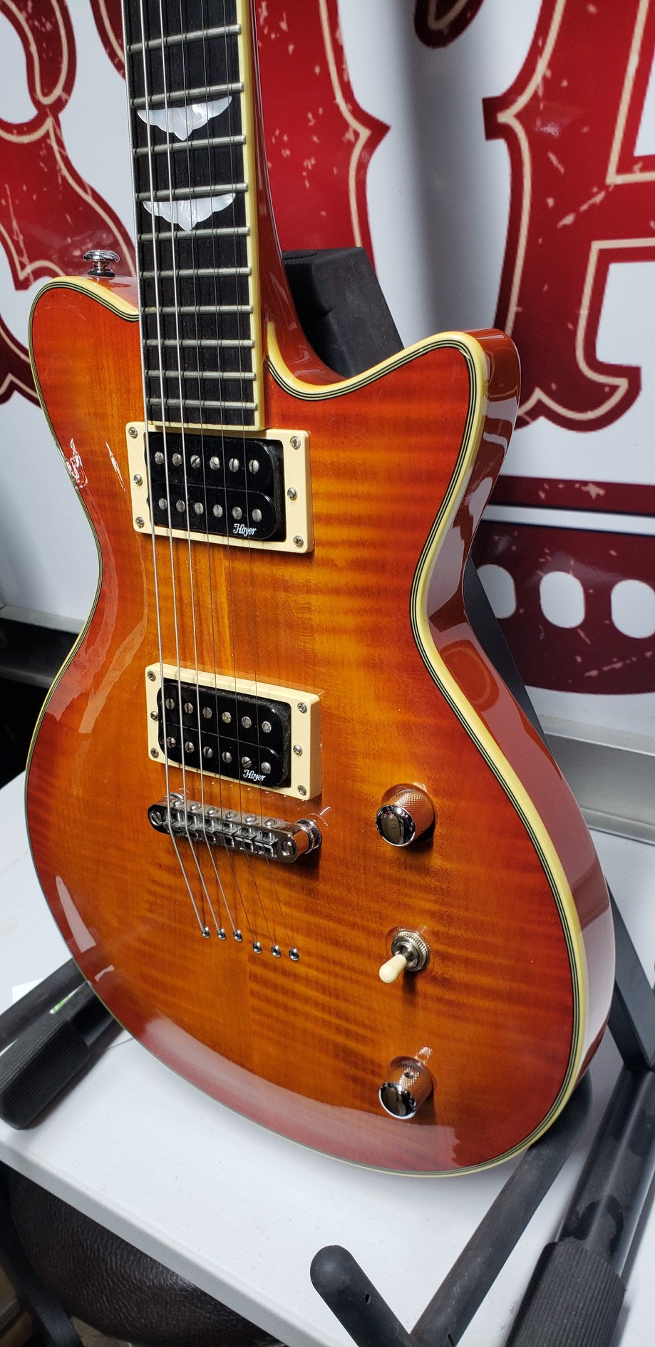 Hoyer ERN Prestige HEG 515 Electric Guitar - New Old Stock