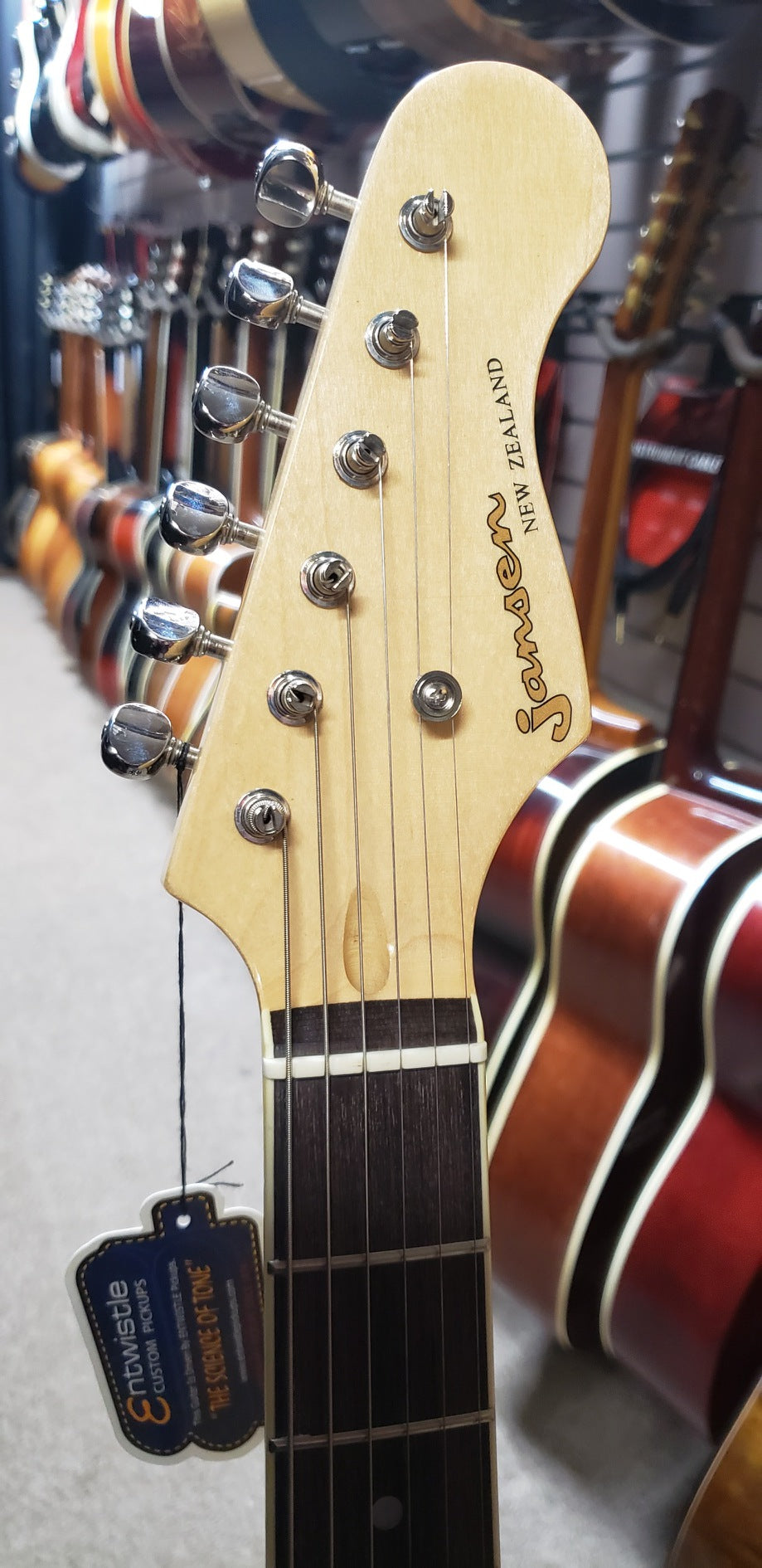 Jansen JazzMan Sunburst Electric Guitar