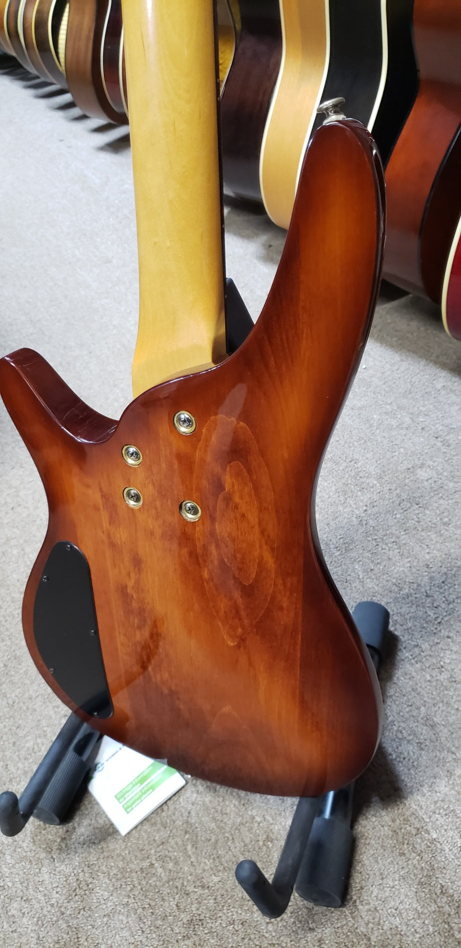 Lado Hawk Bass - Excellent