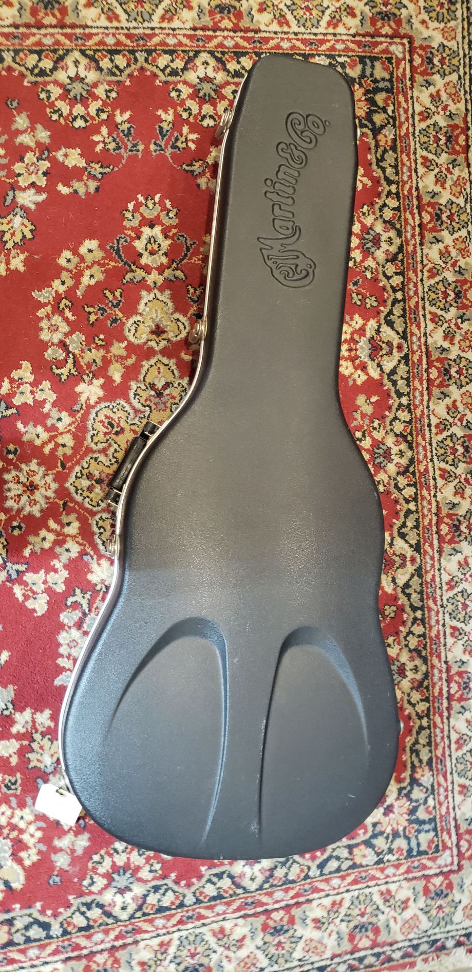 Martin Standard Series HD-28 Left Handed - Excellent